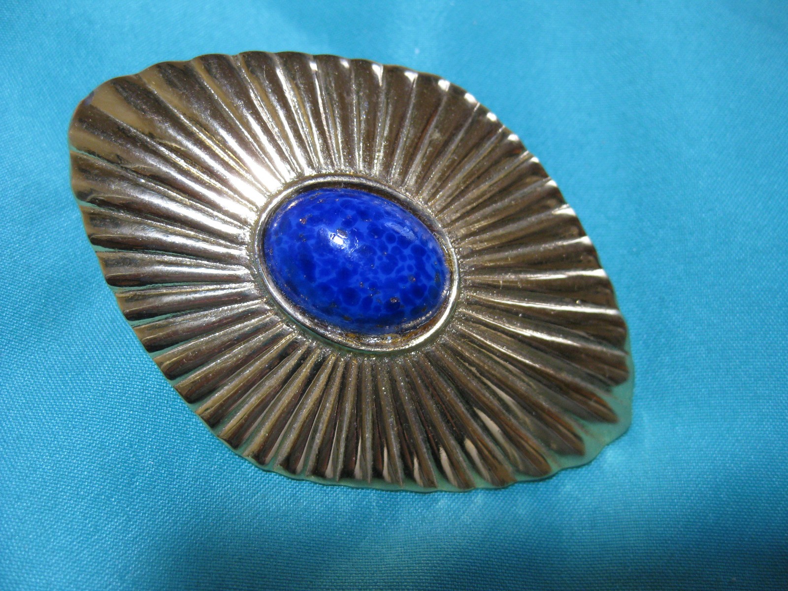 Vintage Gay Boyer Gold Plated Pendant 1985 blue lapis 2 3/4 inch scarf tie