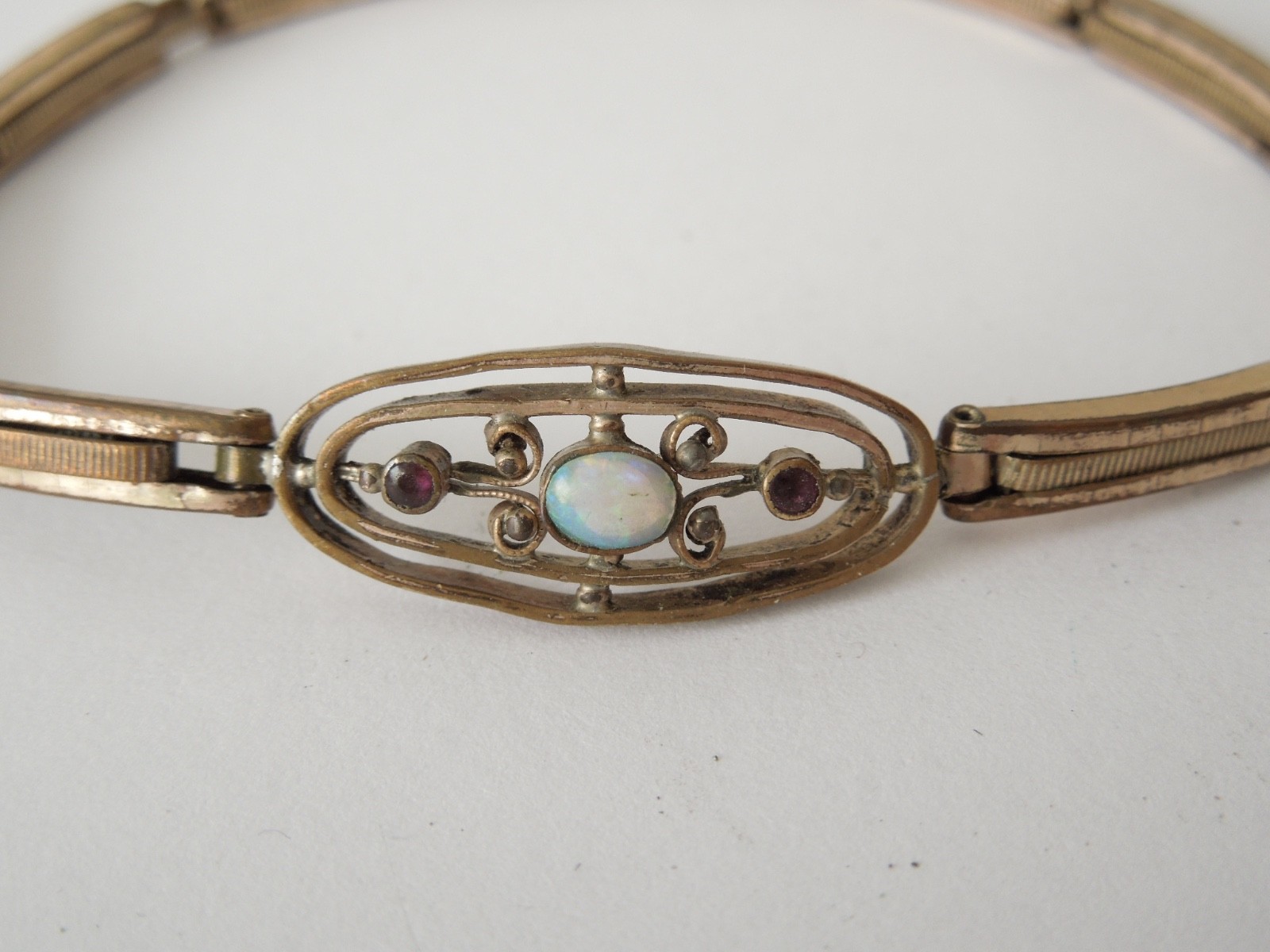 Antique Gold-Colored Opal Bracelet With Red Stones, 6.0 g, 17-18 cm