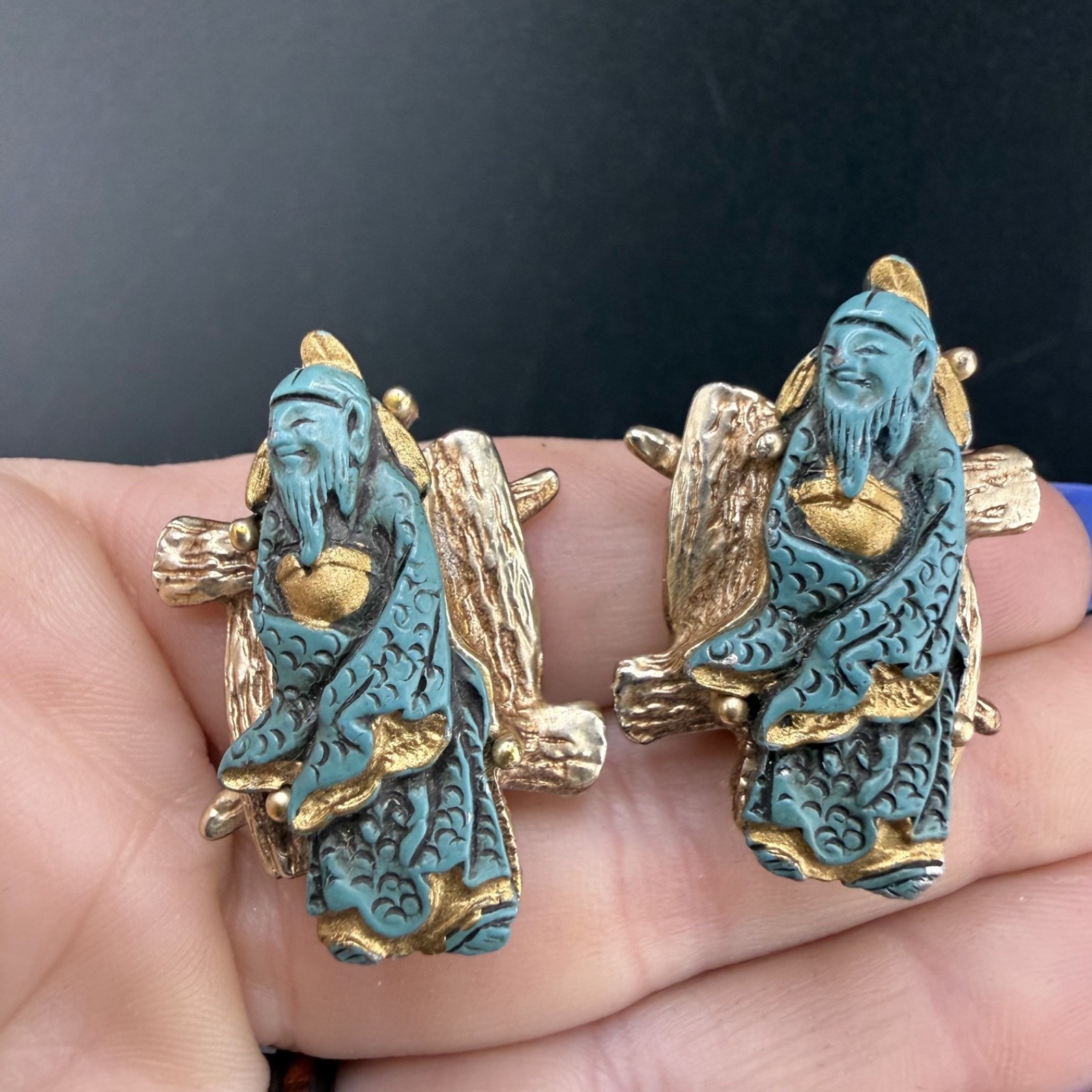 Vintage Dina Clip On Earrings Gold Tone Asian Theme