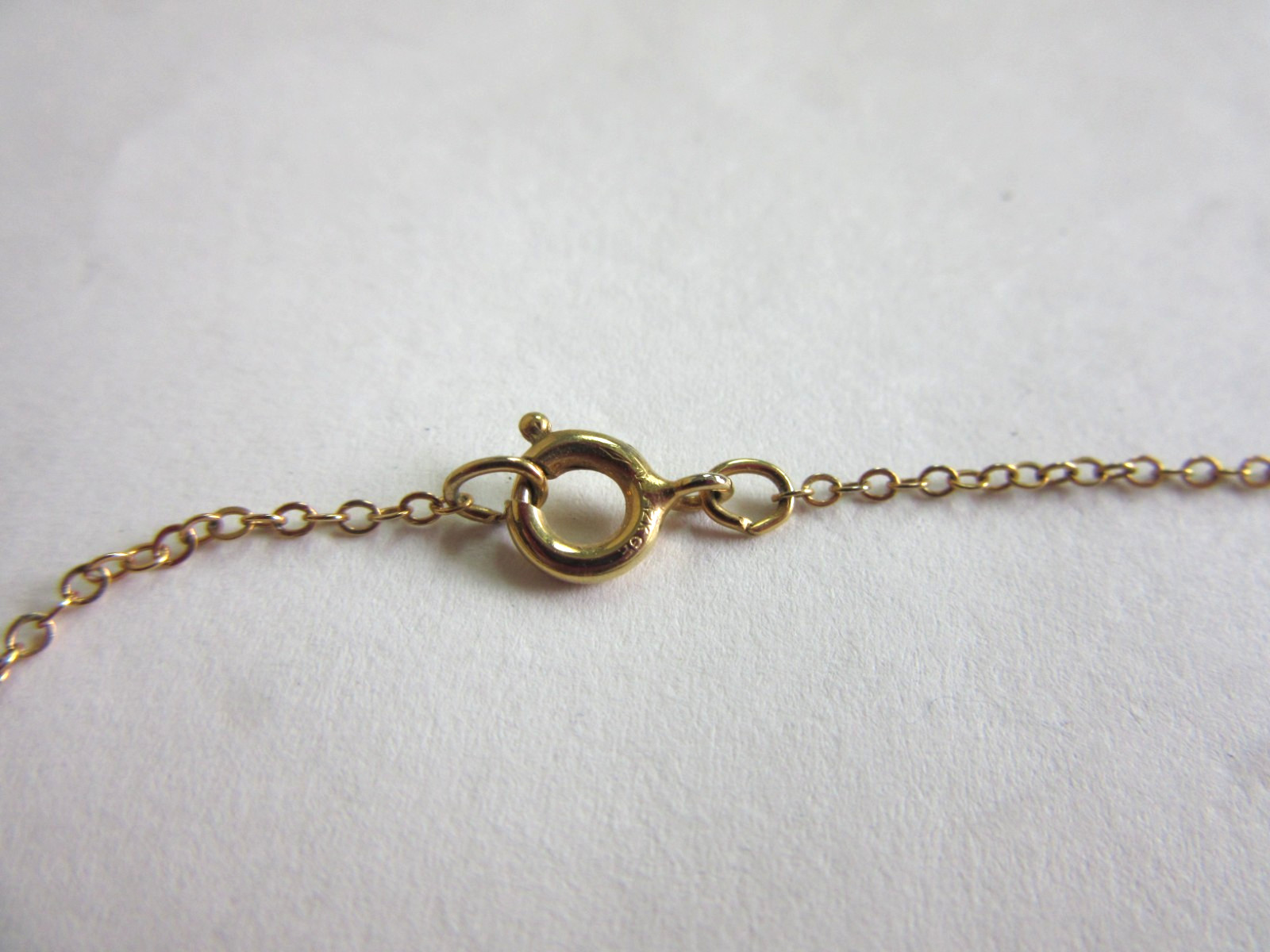 Vintage 12k gold filled chain and heart pendant with diamond chip – 16″ long