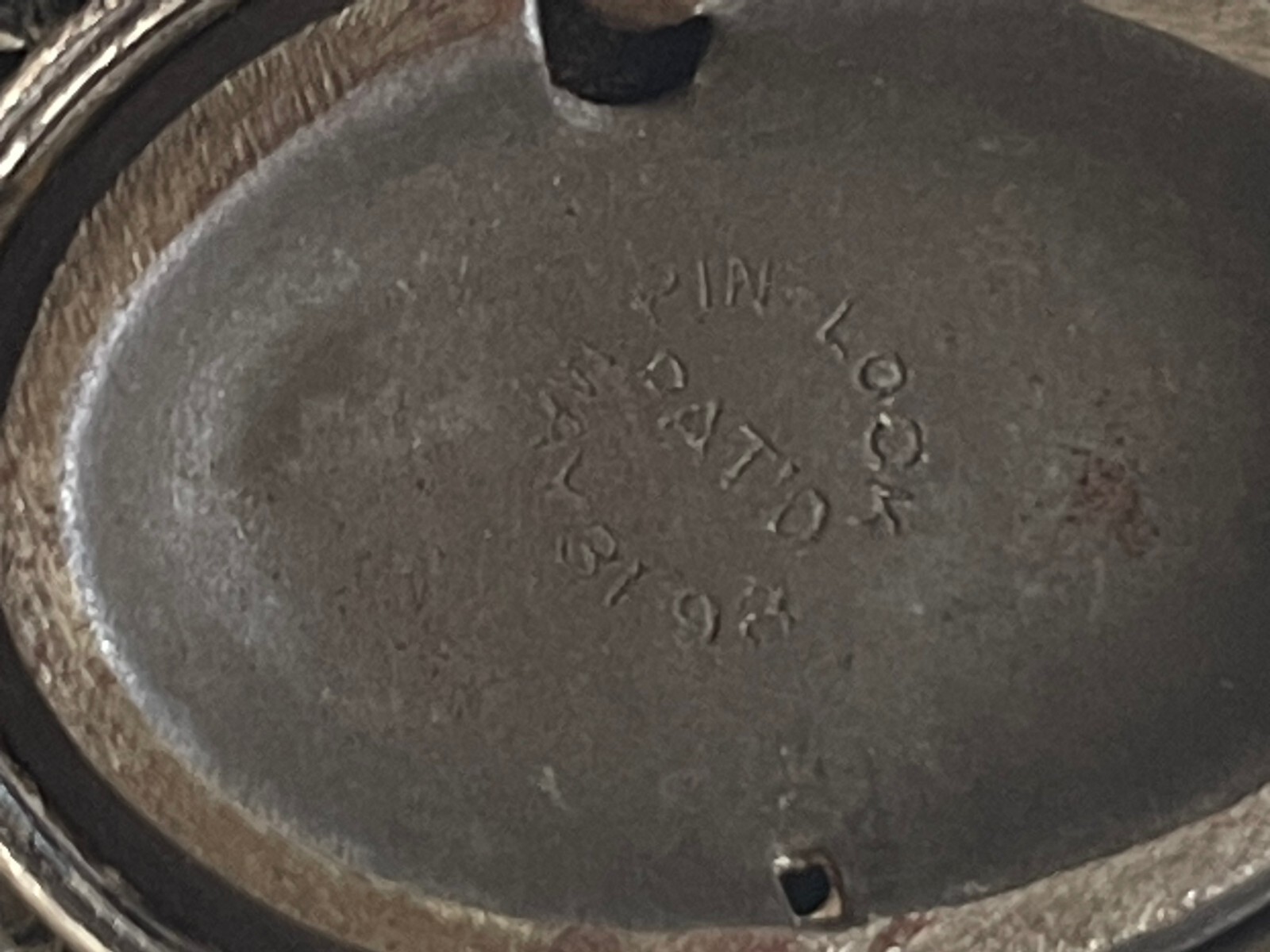 ANTIQUE PAT. MAY 31 1898 PIN LOCK PHOTO LOCKET PIN BROOCH