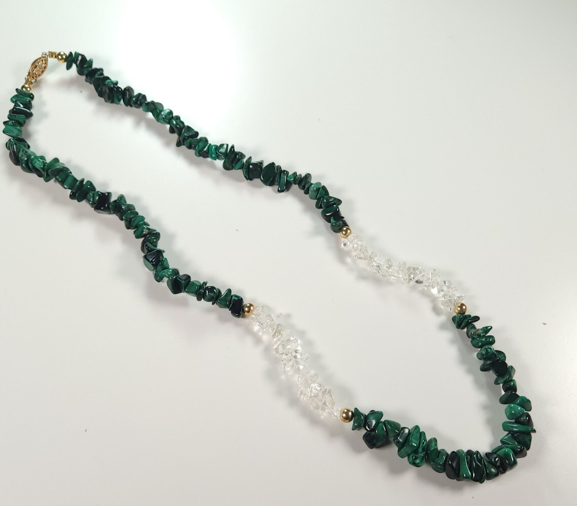 Vintage Dark Green and Clear Chipped Rock Bead Beaded Necklace Gold Accent