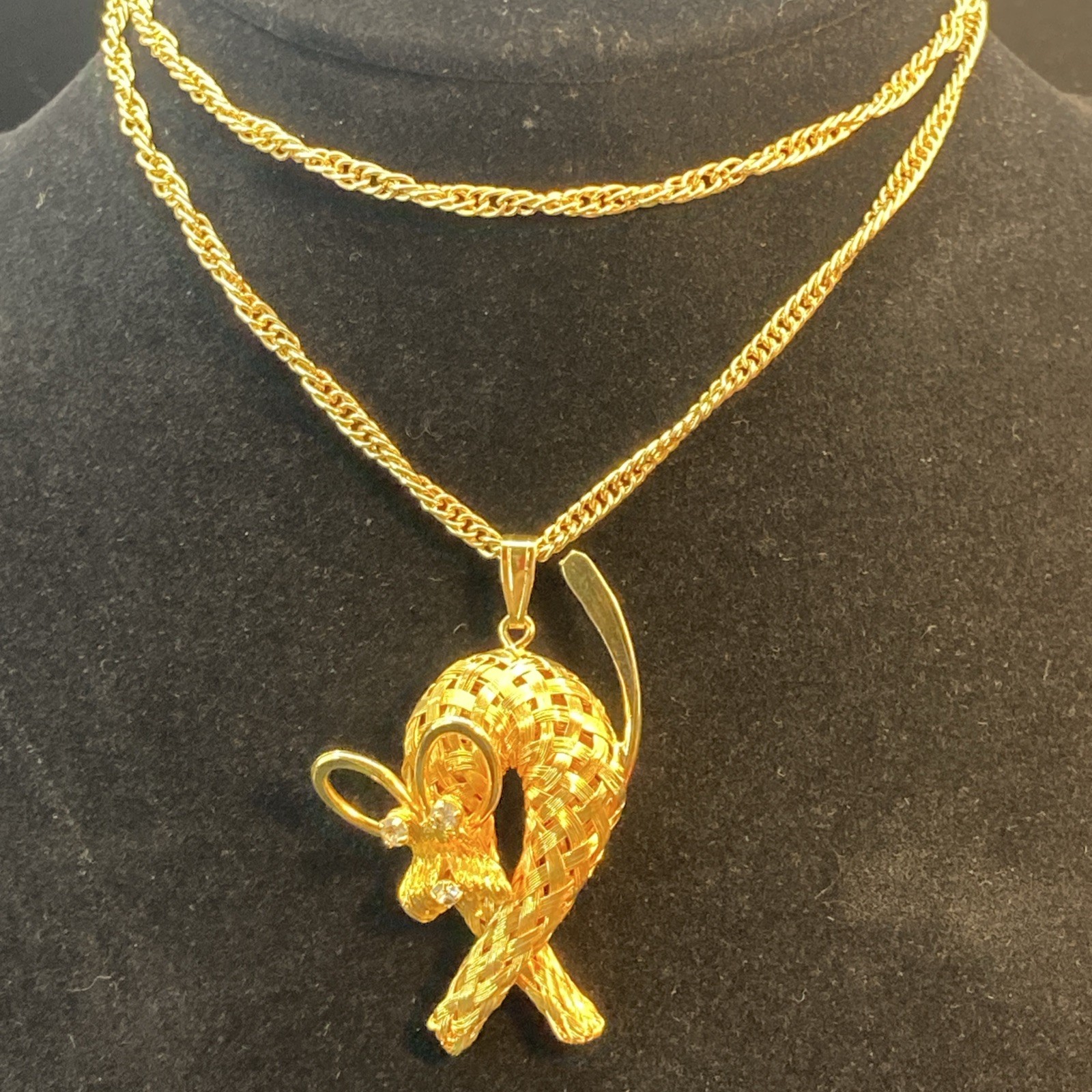 24″ Mid Centurey Gold Tone Woven Metal Dog W Rhinestones Eyes & Nose Necklace