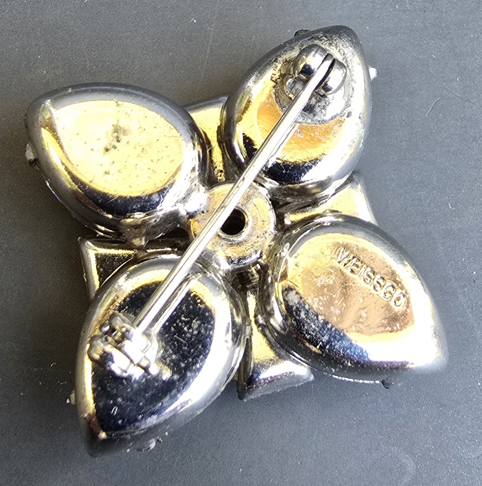Vintage Weiss Clear Rhinestone Brooch Signed Large Stones
