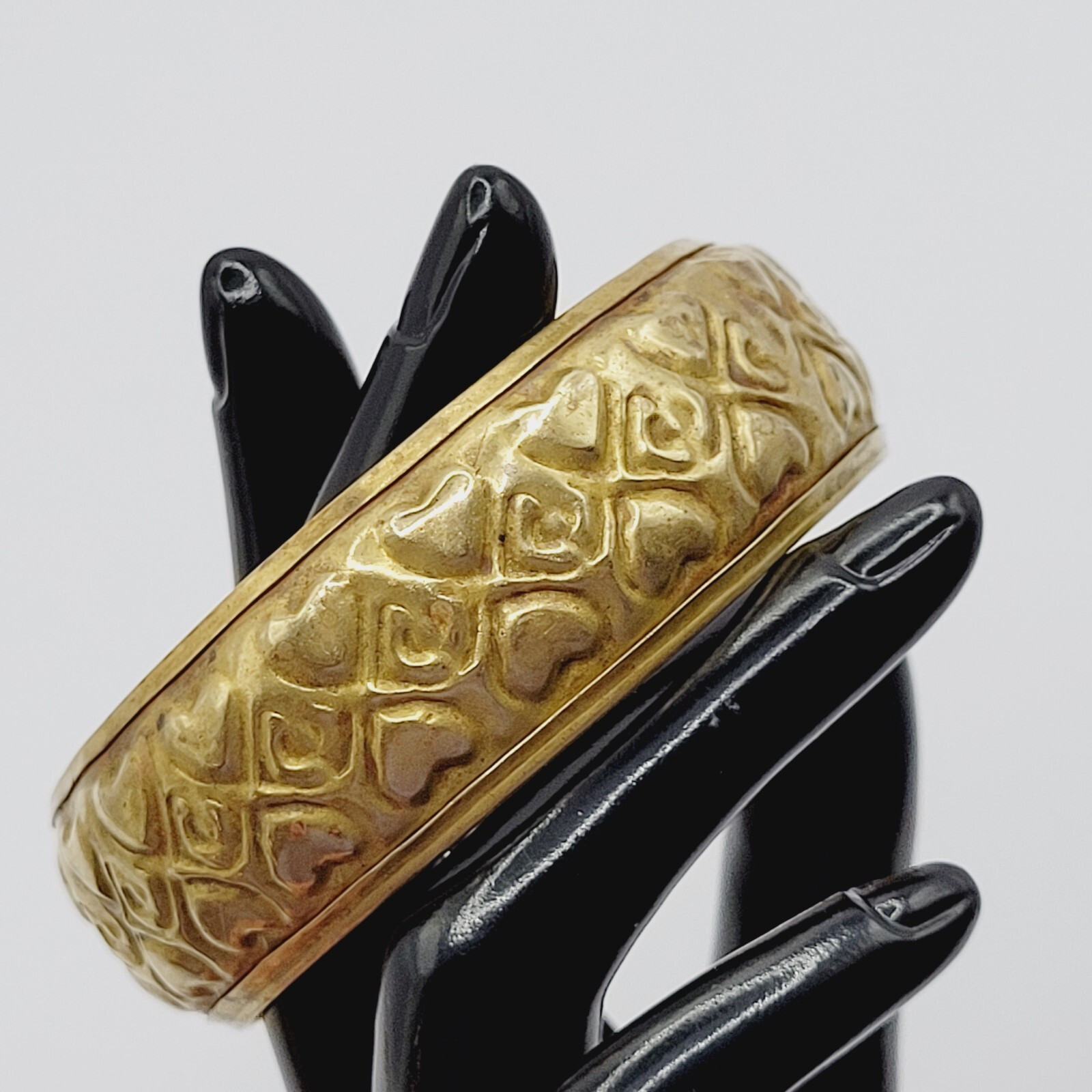 Wide Brass Chunky Bangle Embossed Heart Pattern Vintage Bracelet 8 Inch Approx