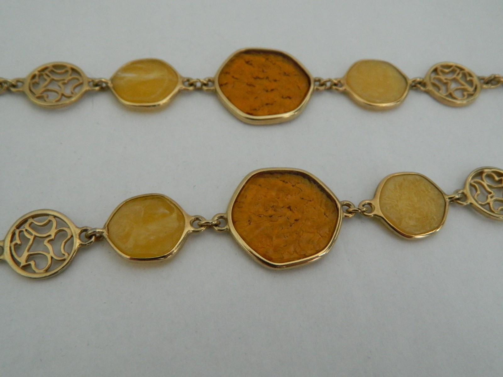 Vintage Sarah Coventry Honey & Amber Shade Discs Gold Tone Necklace