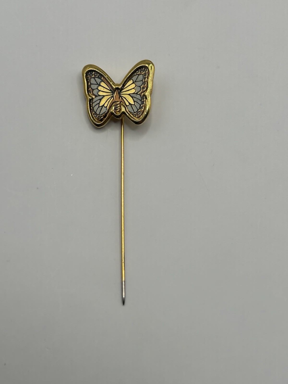 Vintage 1960’S CROWN TRIFARI GOLD-TONE FINISH ENAMEL BUTTERFLY STICK PIN lovely