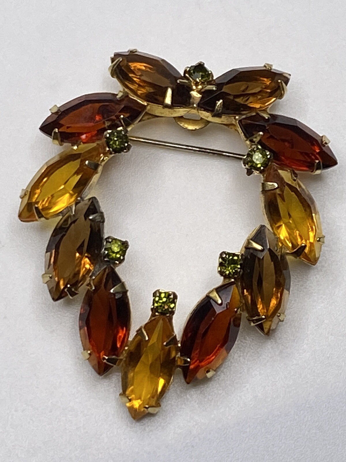 brooch Amber rhinesstone julianna Style? Looks Like A Julianna Not Sure