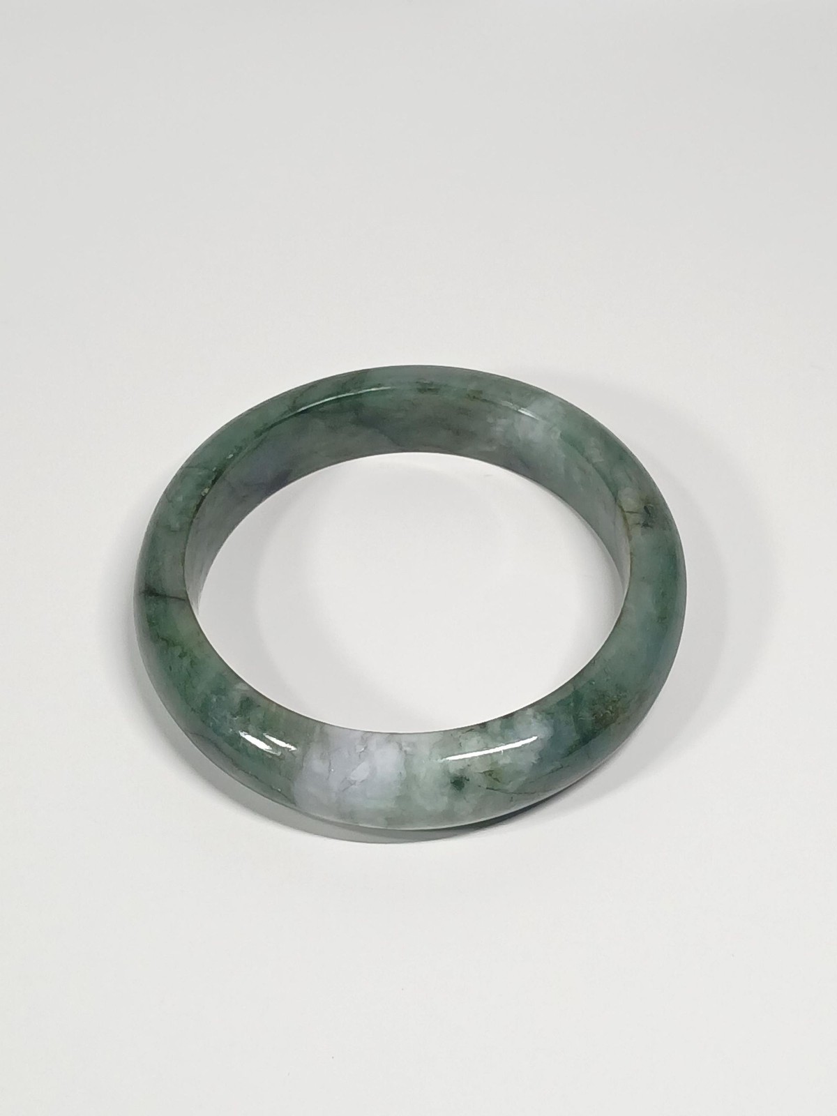 Emerald Vein Jadeite Bangle 67mm Deep Green Vivid Tone 105.8g