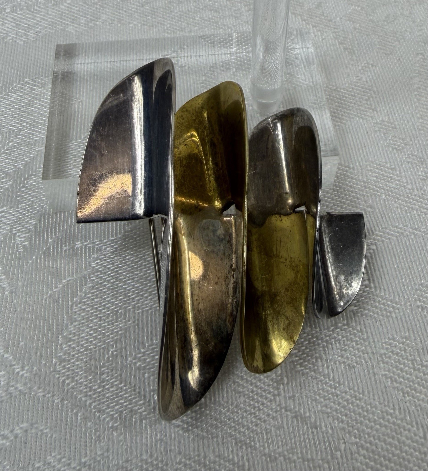 Vtg Laton 2″ Brooch Mexico 925 Sterling Silver/Brass Modernist Wavy Abstract MMC