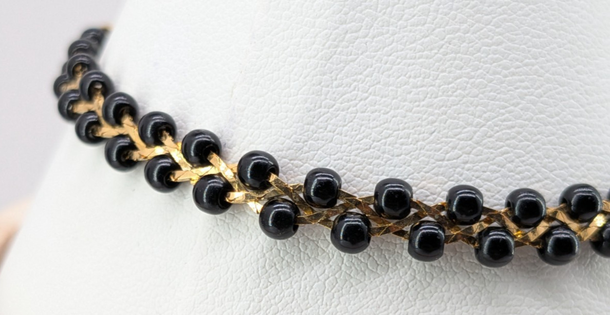 Vintage Trifari TM Bracelet Gold Tone Black Seed Bead Braided Link 7.5in Signed