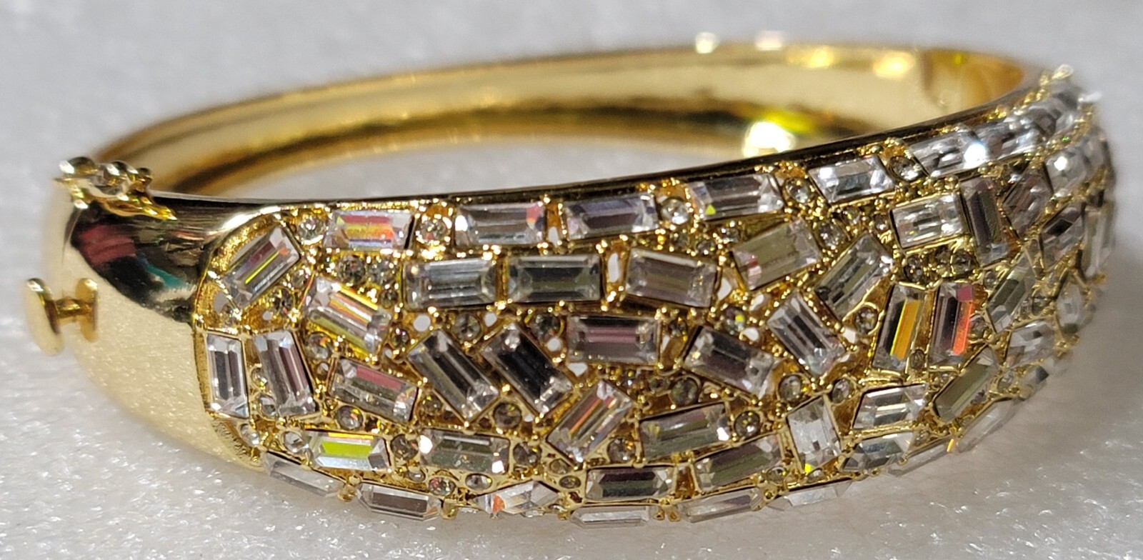 Vintage Mosaic Style Clear Rhinestones Hinged Chunky Cuff Locking Bracelet