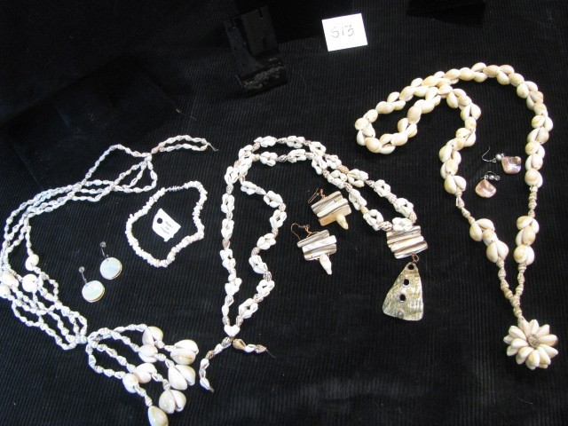 LOT S13 – 7 pc NATURAL LONG SEA SHELL JEWELRY with ARTISAN FLARE Flower puka