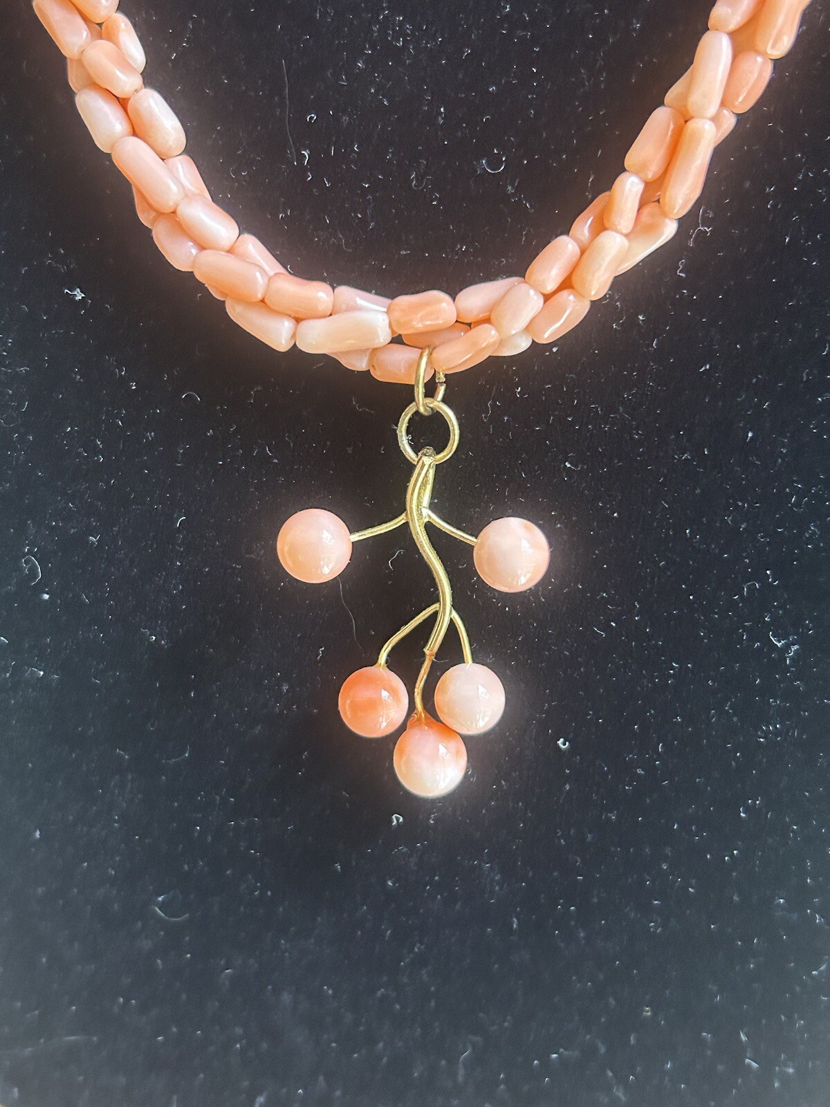 VTG Angel Skin Coral Tube Twisted Strand Necklace Pendant Genuine Pink Art Deco