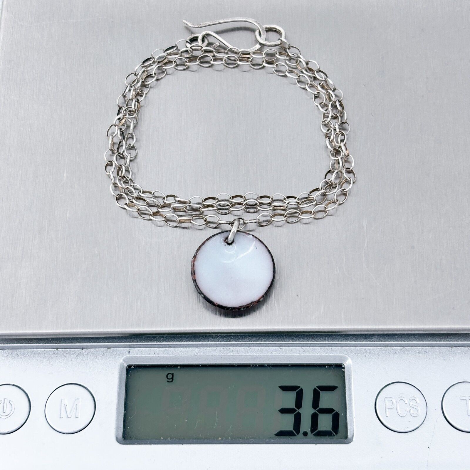 Vintage Silver-Tone Chain Necklace with White Enamel Disk Pendant 16.75″