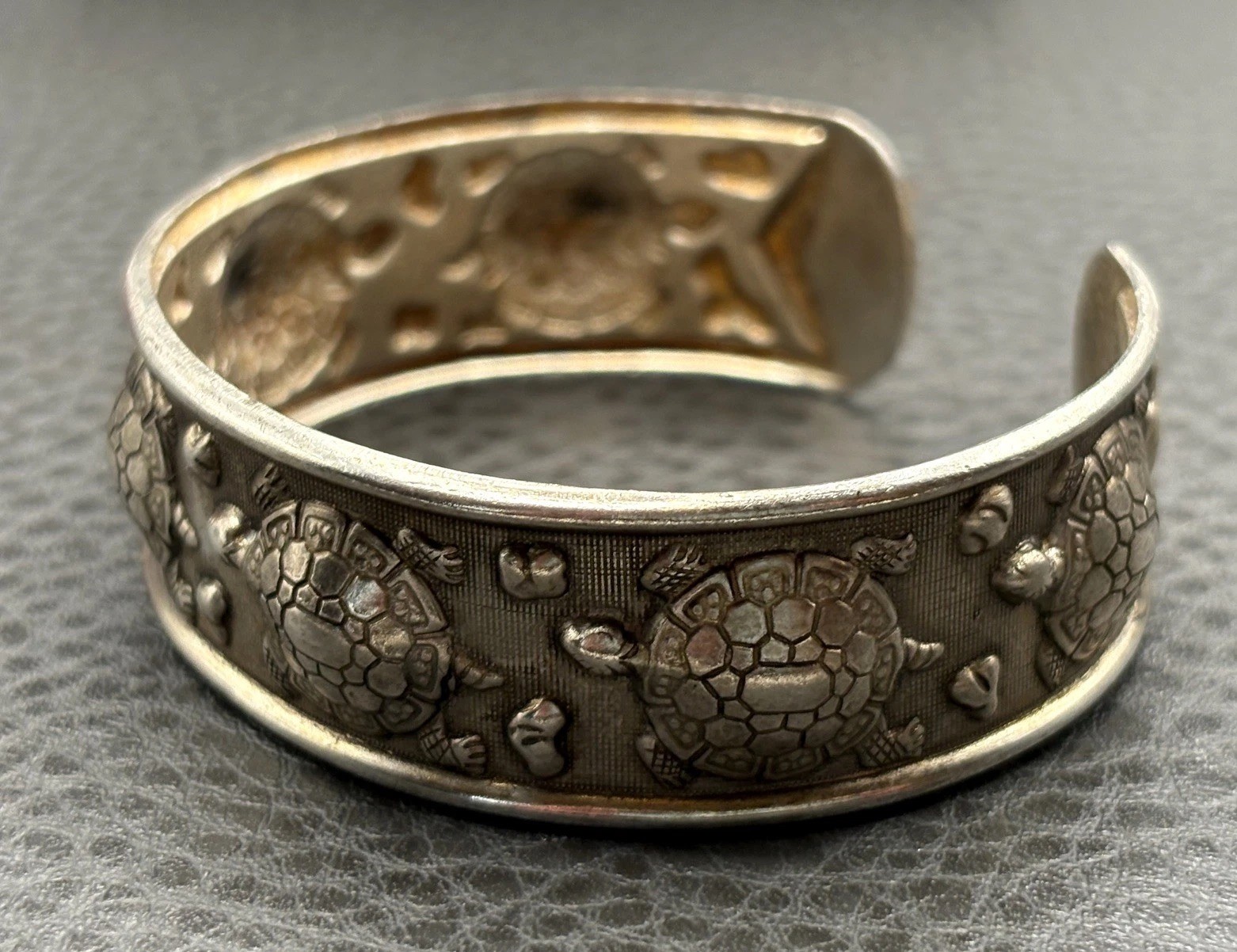 Vintage Sea Turtle Boho Cuff Bracelet Ethnic Silver Tone Bangle 7.25”