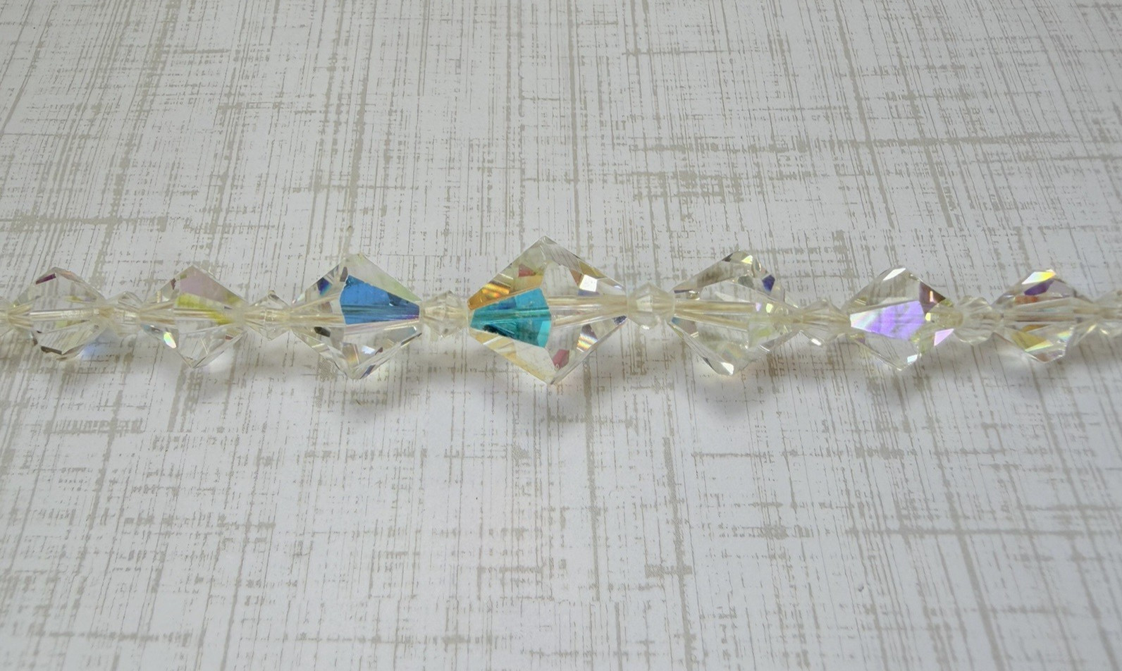 Vintage AB Aurora Borealis Crystal Bicone Bead Choker Necklace Jewelry