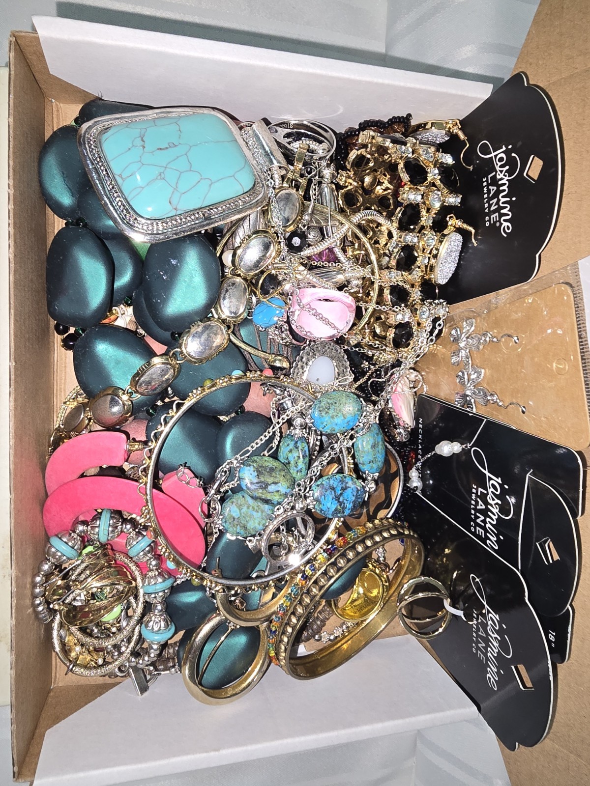 Vintage/Modern All Wear Or Resale Costume Jewelry Lot Weighing 2.2lbs