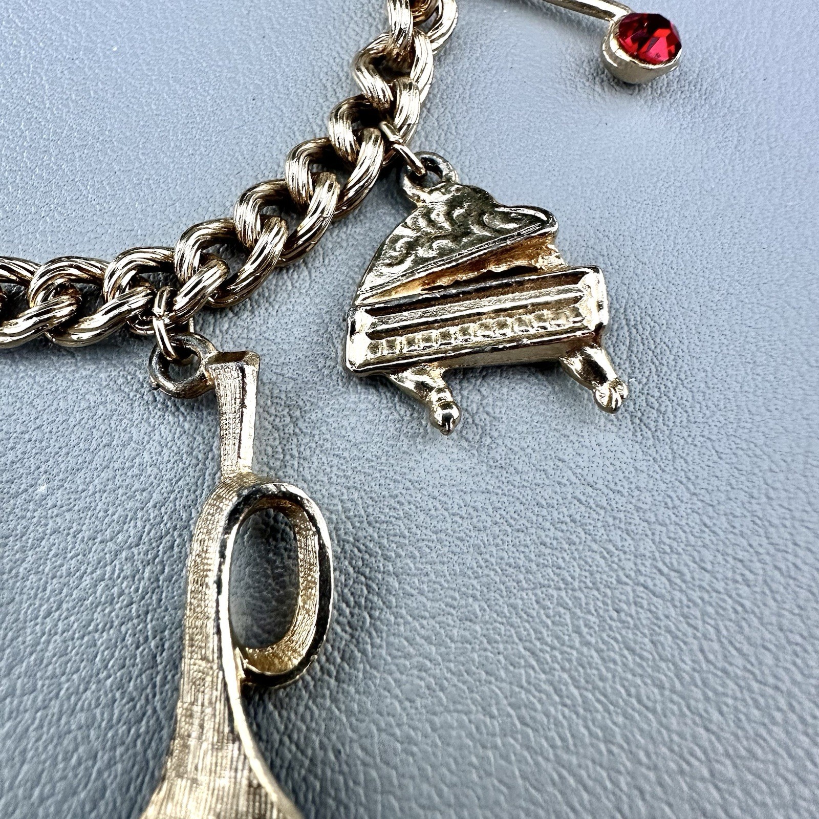 Vintage Musical Instruments Charm Bracelet Gold Tone Rhinestone Notes Chain
