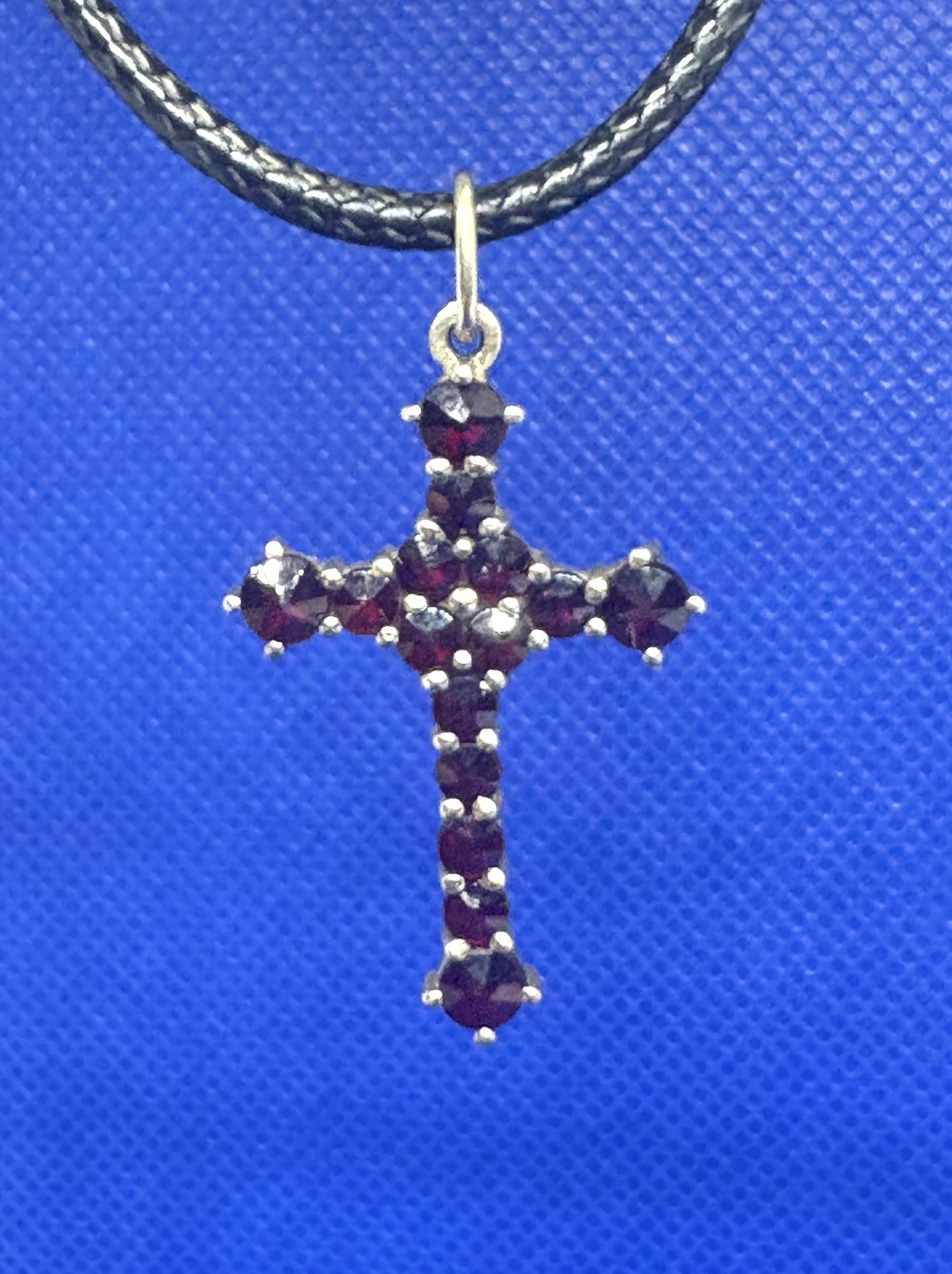 K39 Antique 32×19 mm Cross 900 Silver Pendant Red Garnet 1.5g BOHO Bohemian Gold