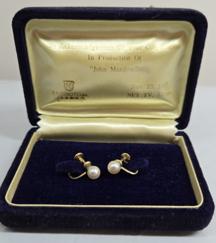 Vintage MIKIMOTO Pearl 14K Gold Screw Back Earrings John Manjiro pr special box