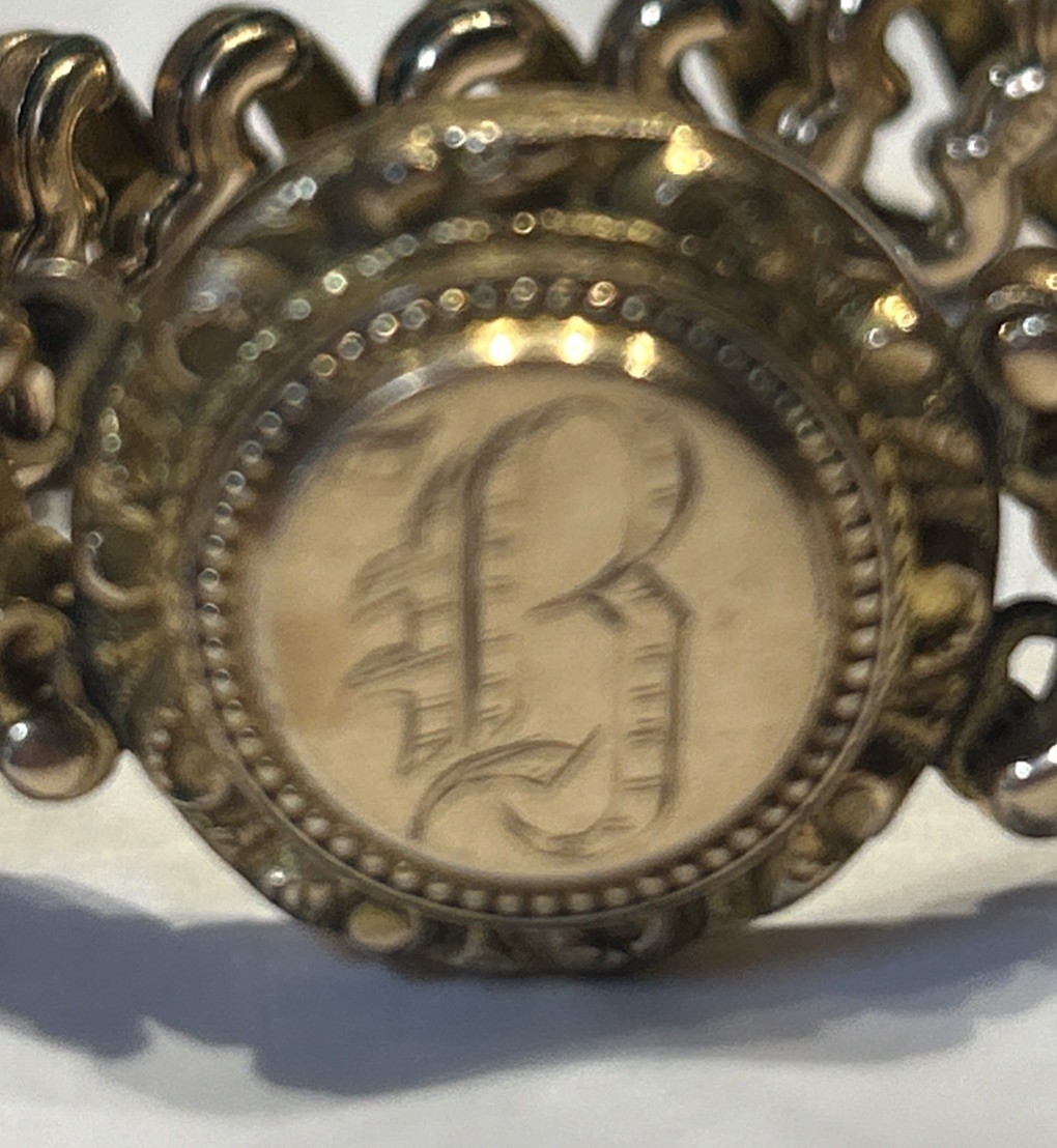 Vintage Gold Filled Engraved Initial Sweetheart Bracelet Letter “B”.