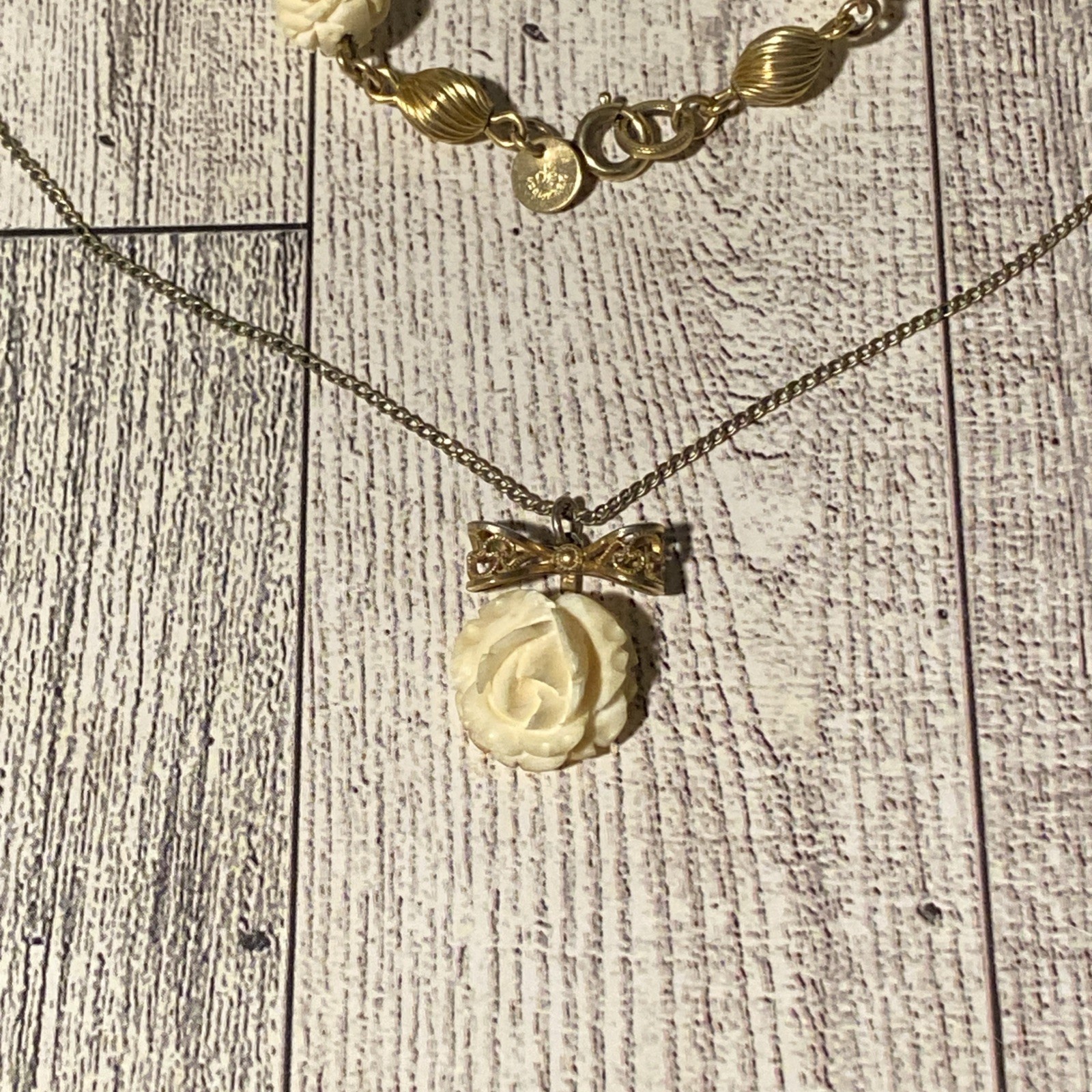 Vtg 14k GF Necklace Earrings & Bracelet Set Carved Resin Roses Gold Filled