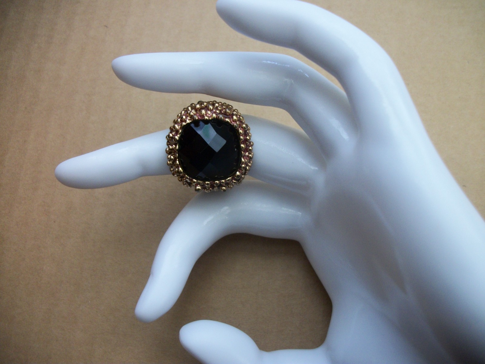 Vintage Avon Cocktail Ring Gold Tone Textured Pebble Black