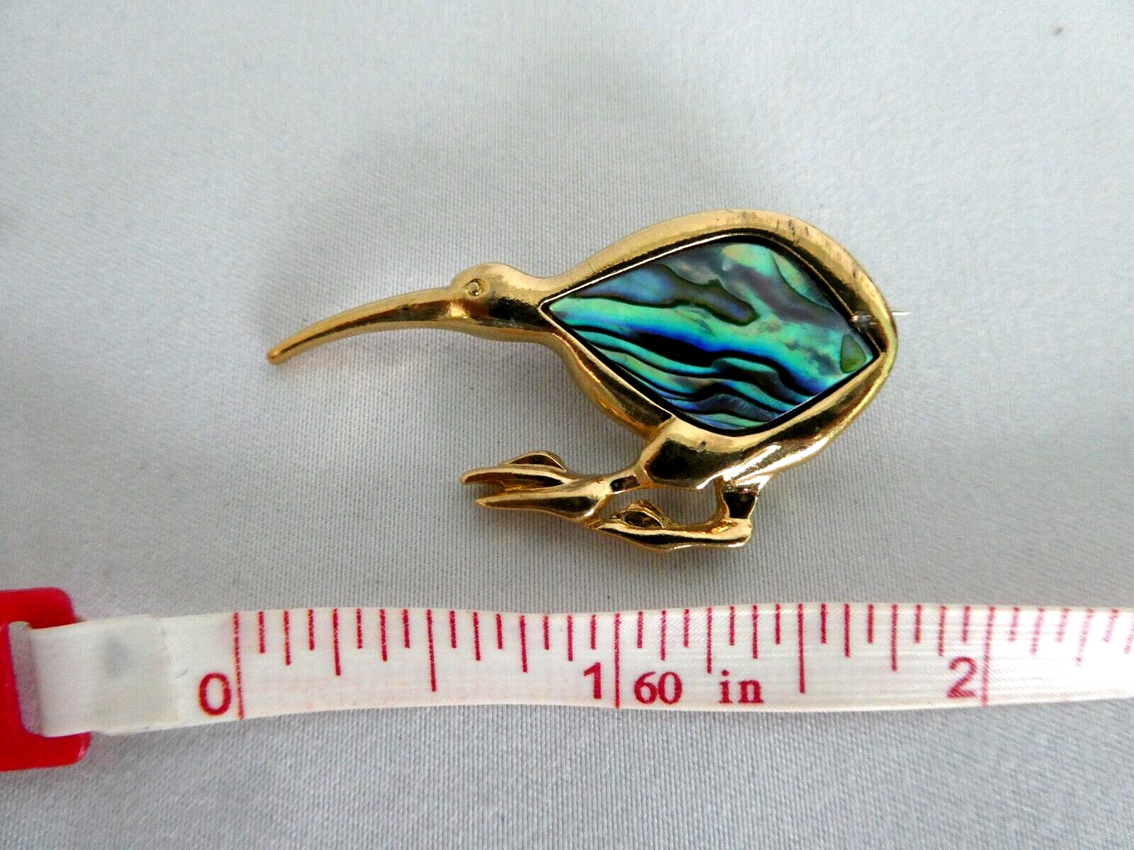 Ariki Paua Abalone Shell Kiwi BIrd Pin Brooch Gold Plated from New Zealand