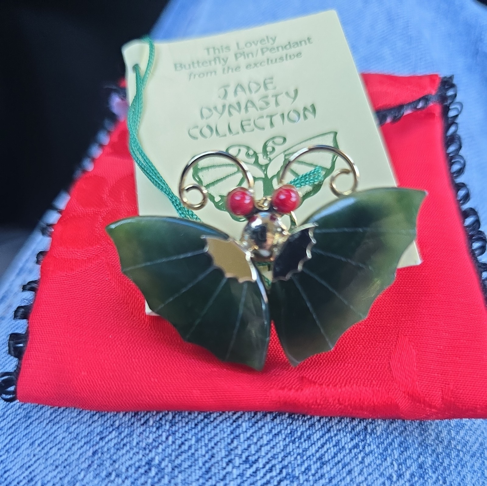 Vintage Butterfly Pin Brooch Green Cabochon Faux Jade Gold Tone BinAQ