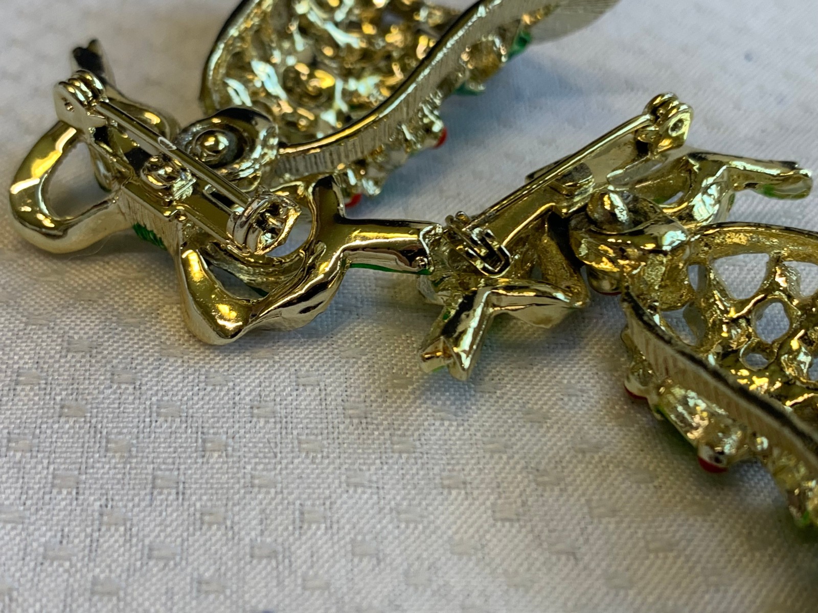 Vtg Christmas Brooch Lot Berebi Monet Gerrys Avon Jacmel Jewelry Scatter Pins