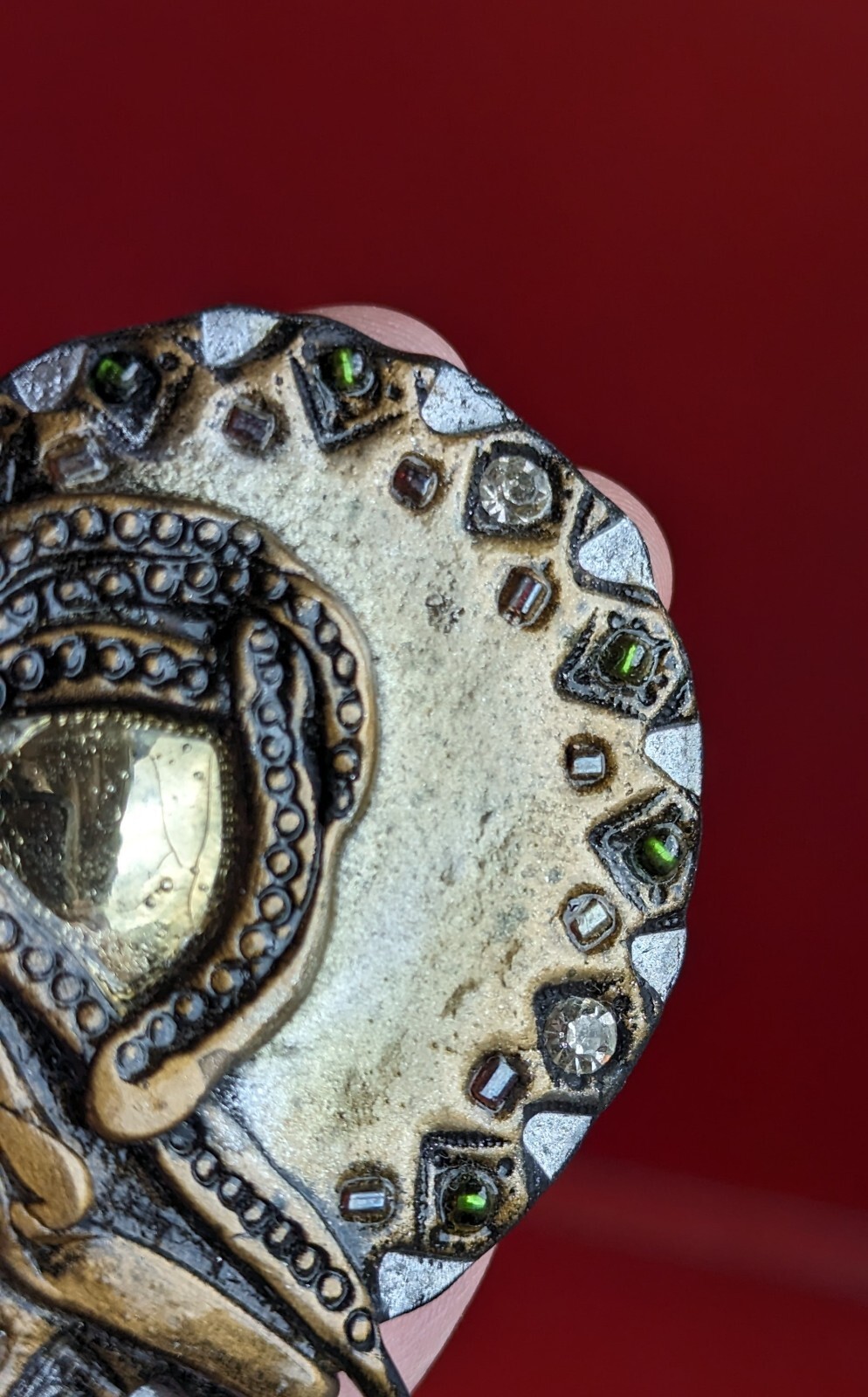 Striking Statement Letter “P” INITIAL Gold Tone Bead Stone Paper Mache BROOCH