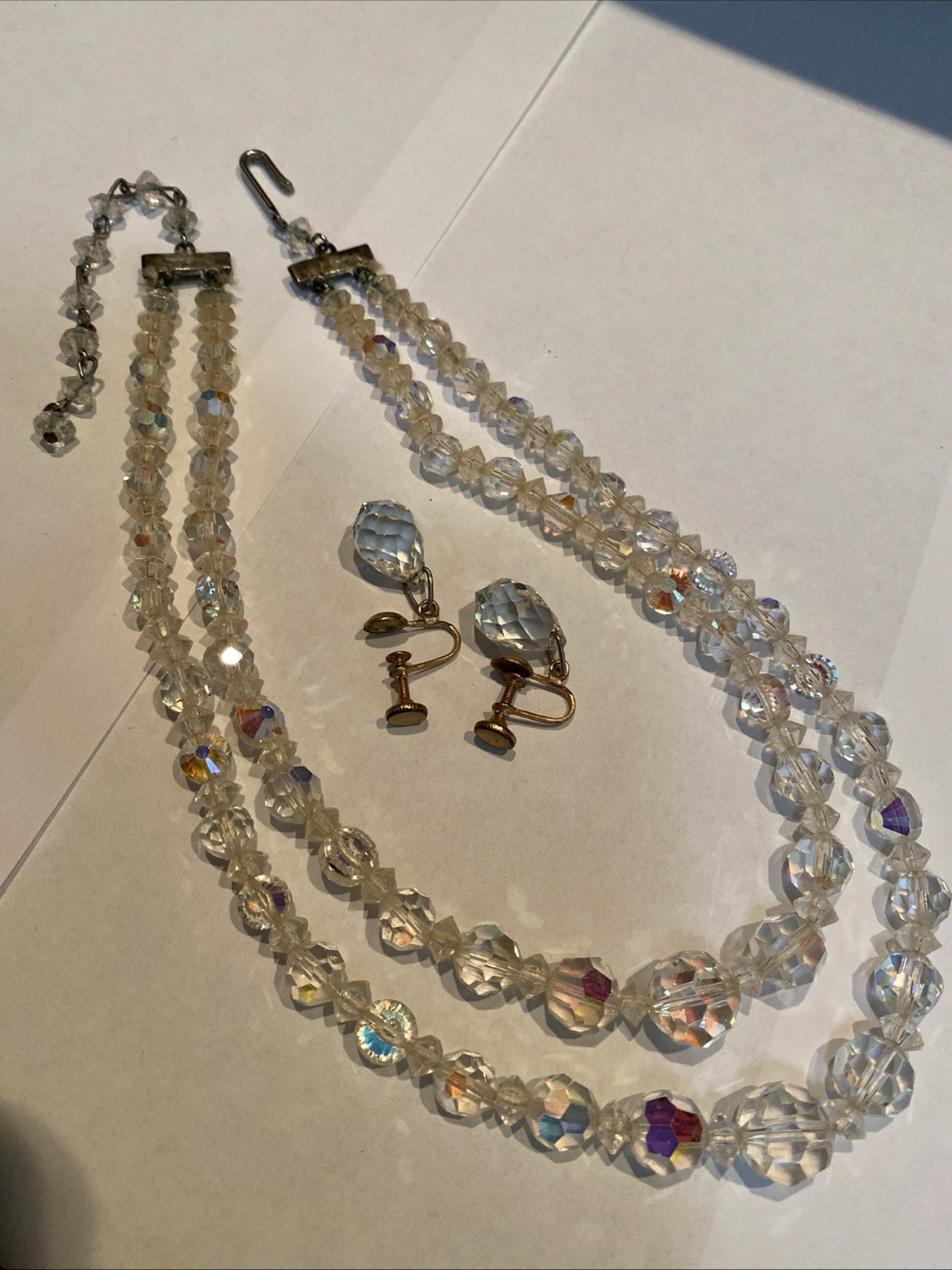 Vtg Graduated Set Faceted Crystal Glass Double Strand Choker, Screwback Earrings