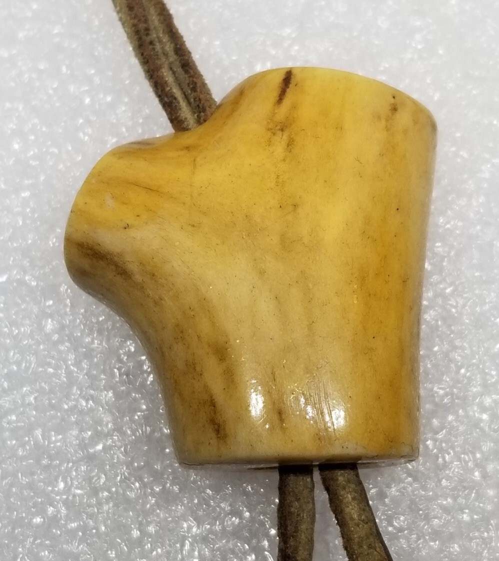 Vintage Hand Carved Antler Bolo Tie – South Western Nature Gift