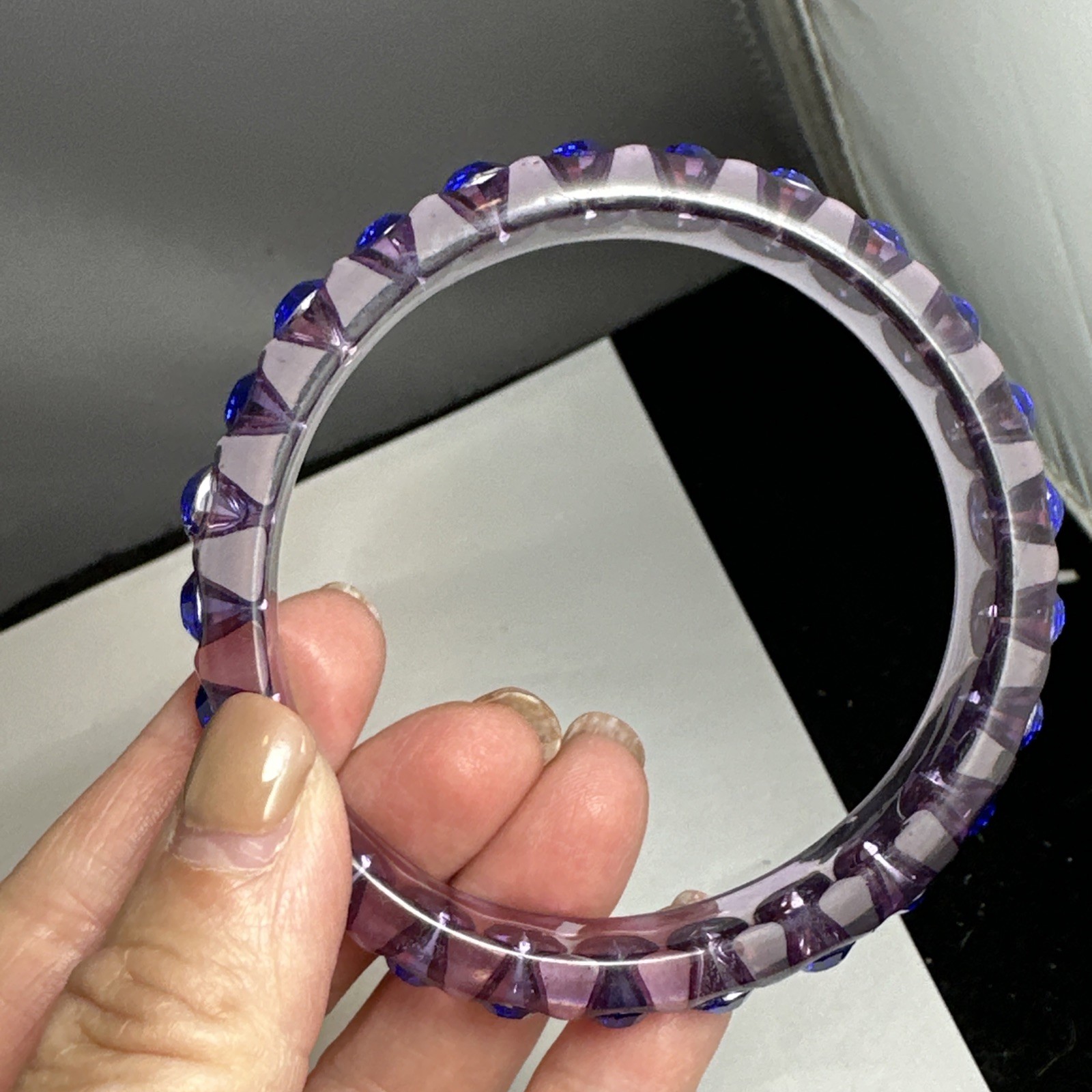 Vintage blue and purple blue lucite bangle bracelet