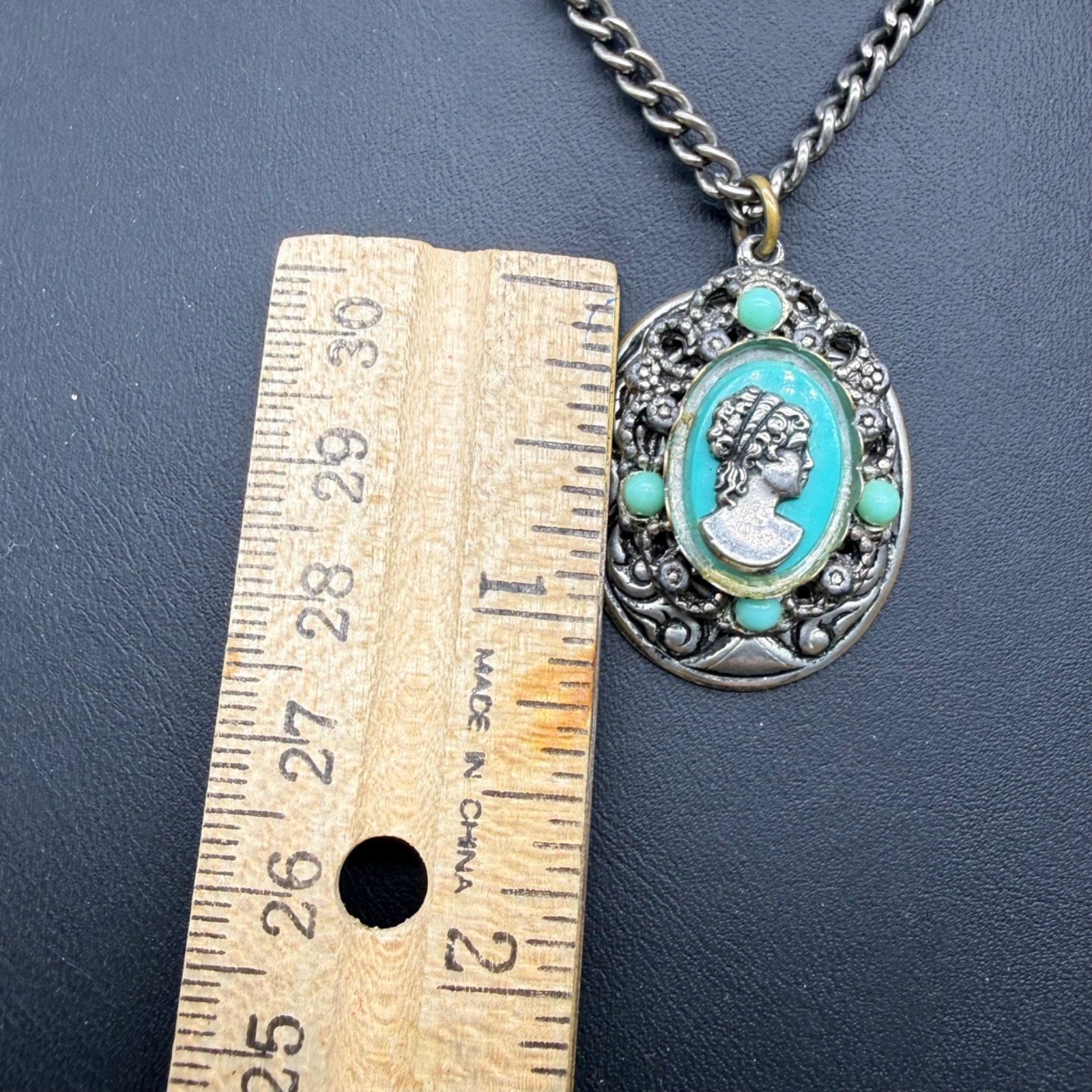 Necklace Cameo Pendant Victorian Art Deco Silver Tone 16 inches