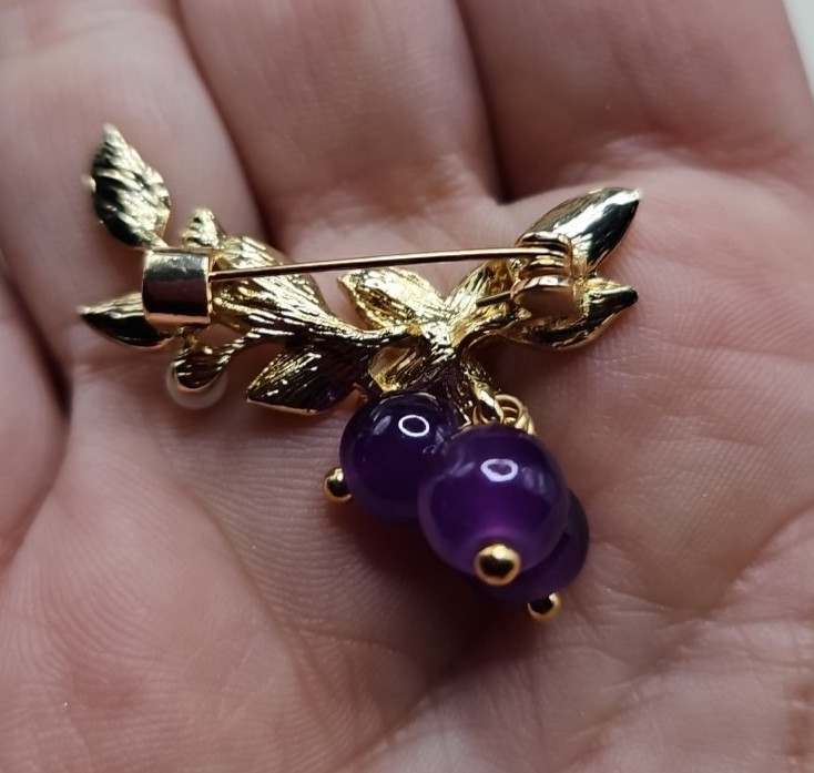 Vintage Blueberry Grape Enamel Brooch Pin Purple Green White Statement Fruit