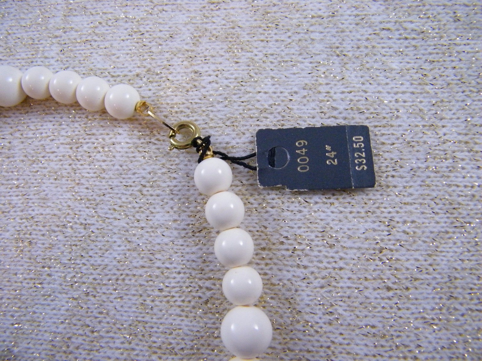 VINTAGE NEW TRIFARI~ CREAM / ORANGE / BLACK / GOLD TONE 24″ BEAD DOUBLE NECKLACE