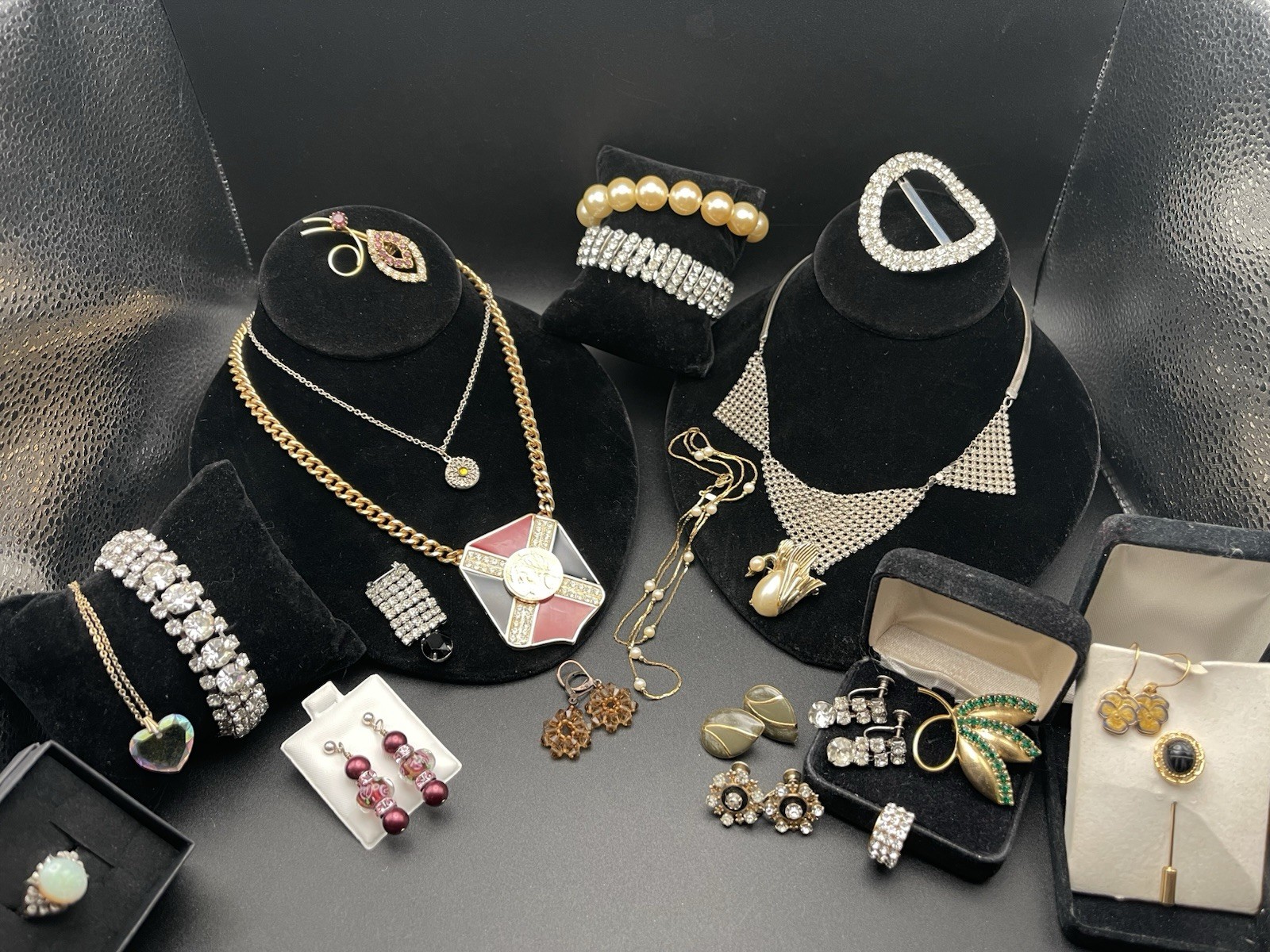 🔥 VTG Statement Jewelry Lot Rhinestones Bracelet Necklace Brooch Earrings