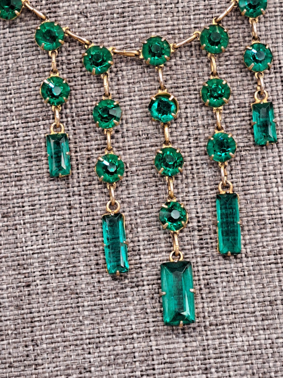 Vintage Art Deco Revival Green Glass Festoon Bib Necklace Gold Tone Fringe Drops