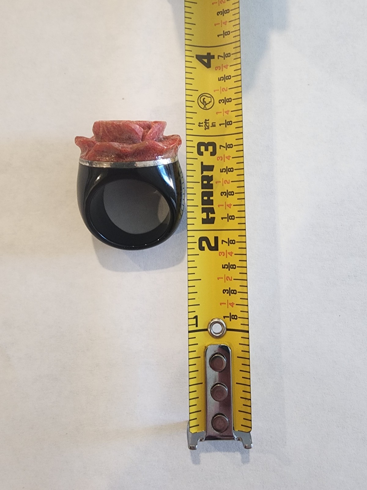Vintage Carved Red Sponge Coral Rose Ring With Solid Black Onyx Band – Size 9