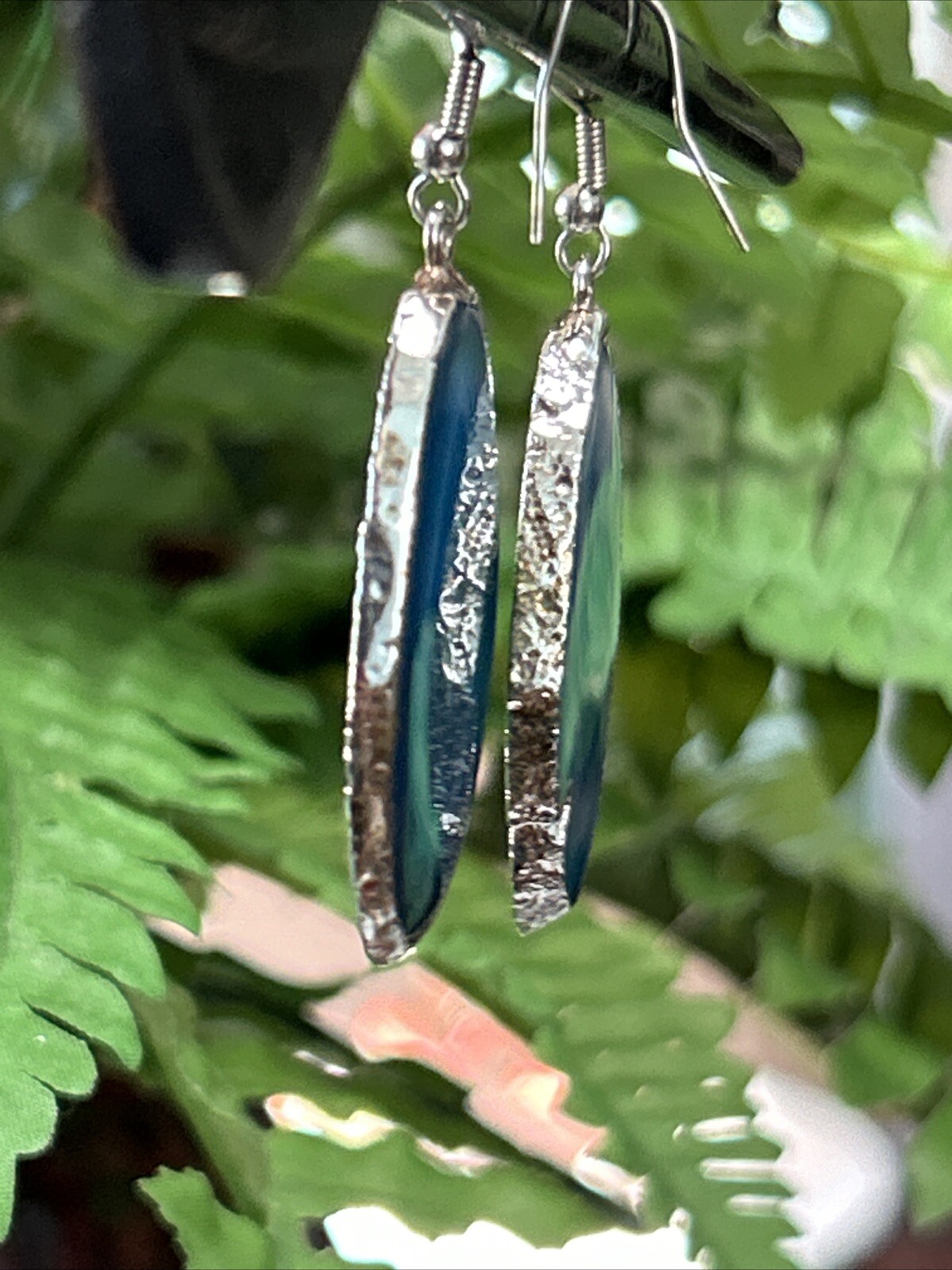 Vintage Silver Tone Blue Geode Slice Dangle Drop Pierced Earrings Large 2.25”