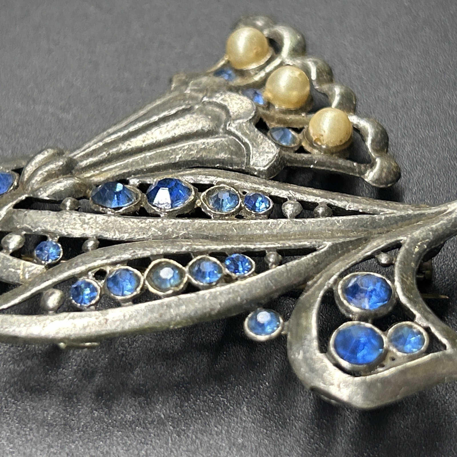 Vintage Pot Metal Brooch Large Floral Flower Pin Blue Rhinestones 3”