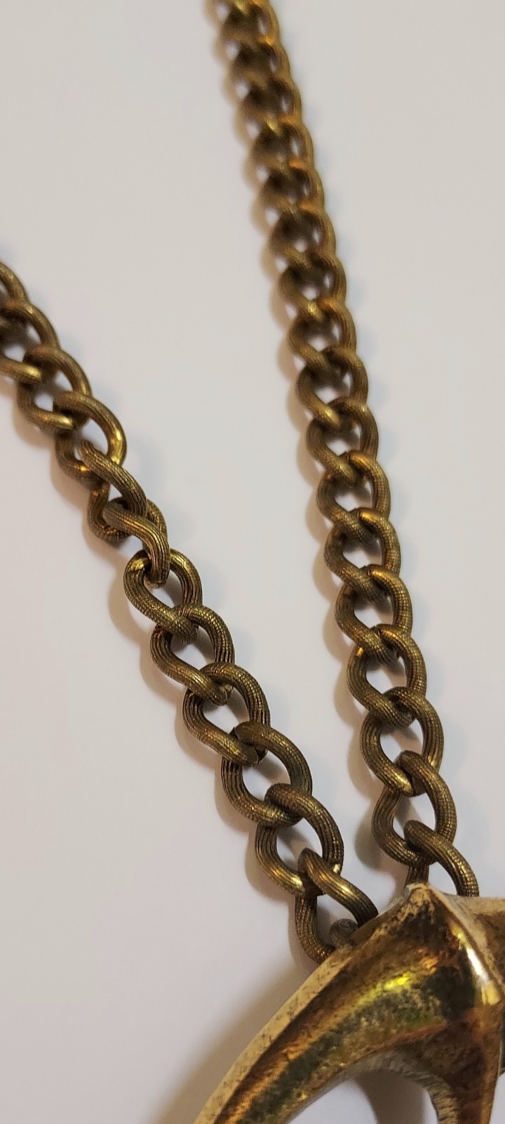 Vintage Alva Museum Replicas Necklace Celtic Knot Circle 70s Statement Gold Tone