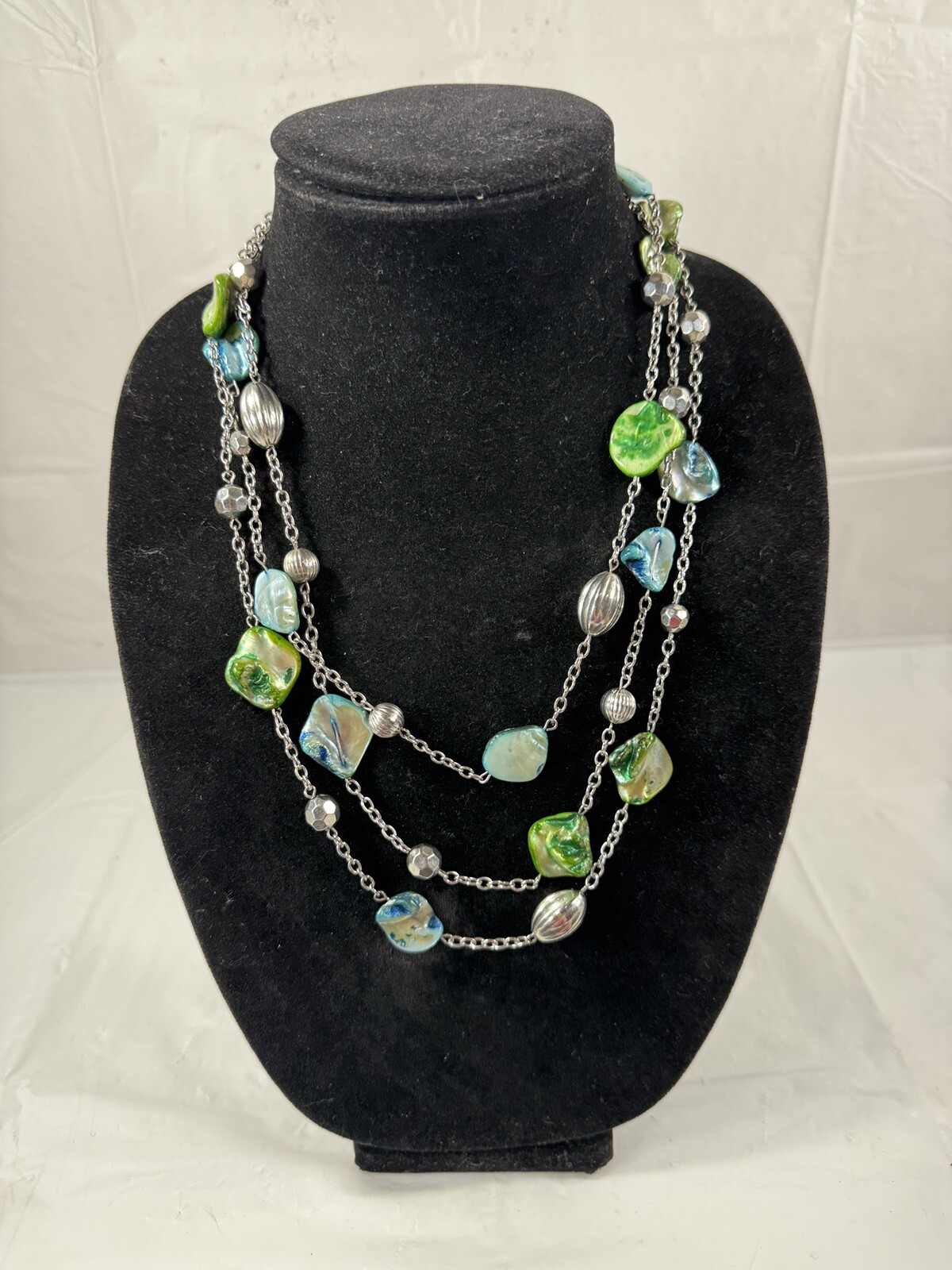 Abalone Shell Necklace Bracelet Earrings Set Pierced Vintage Blue Green 5 Pieces