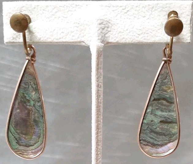 VTG Dangle Drop Abalone Shell Inlay Teardrop Earrings Goldtone Screw Back 2″L