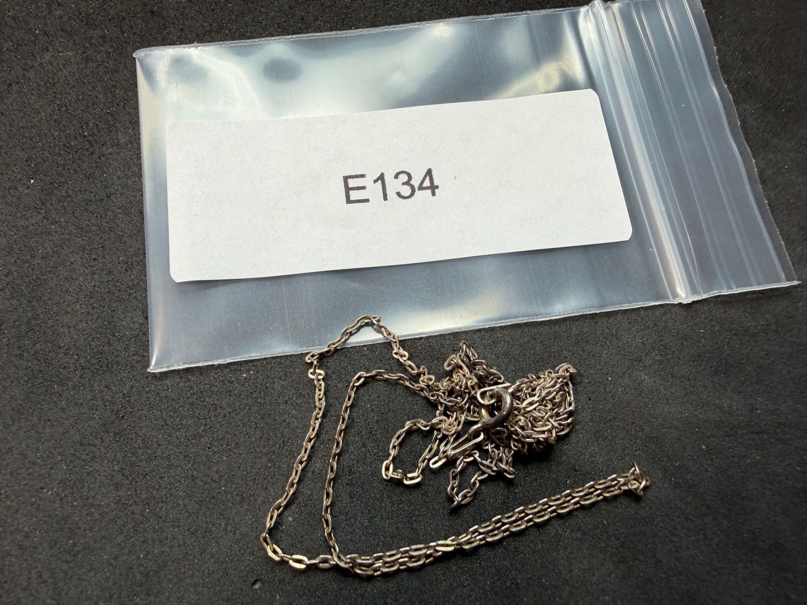 1.95g Vintage Sterling Silver 925 Chain Oval Link Necklace 24 in M