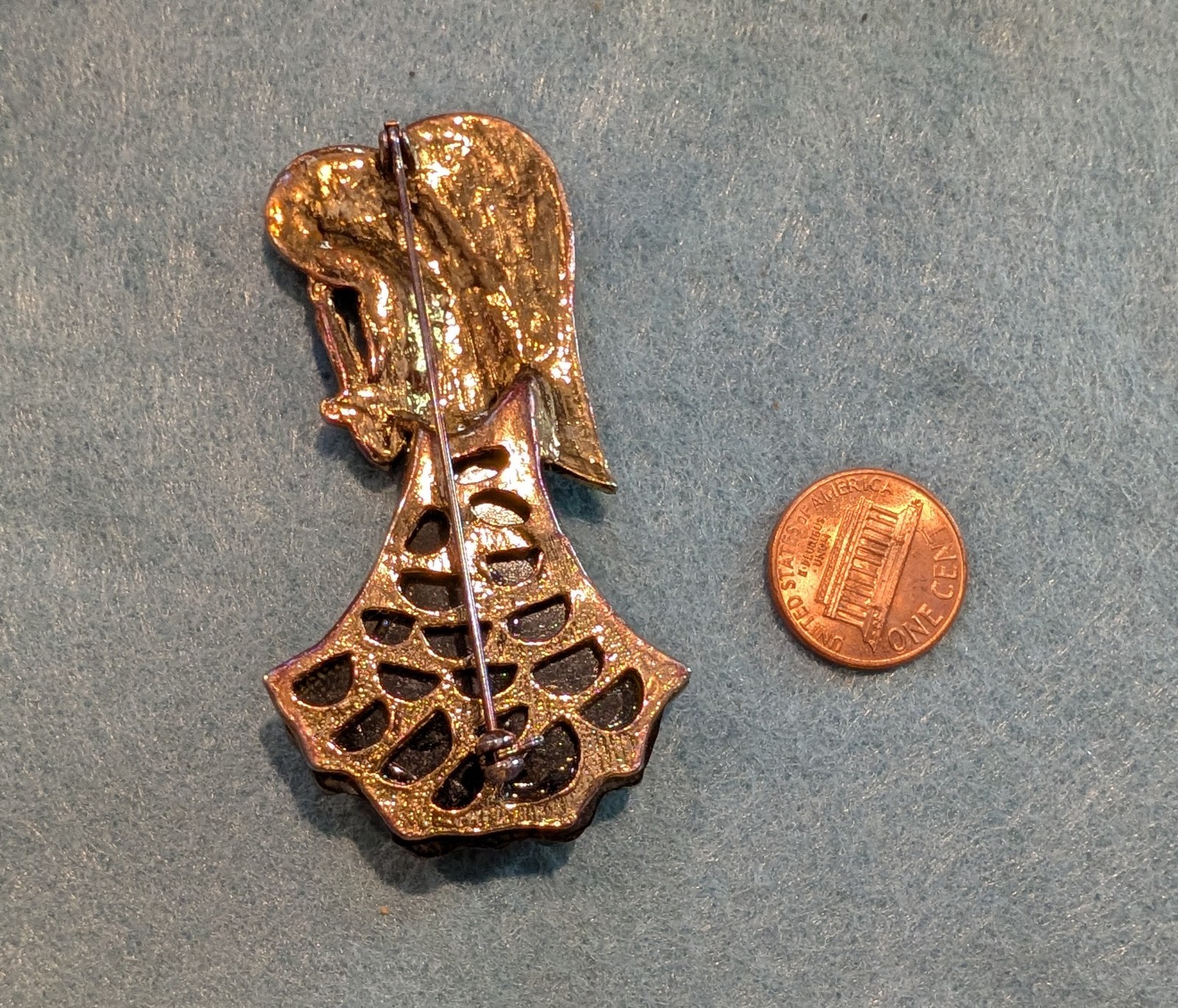 Vintage Rhinestone Angel Brooch Gold Tone Clear Crystals.