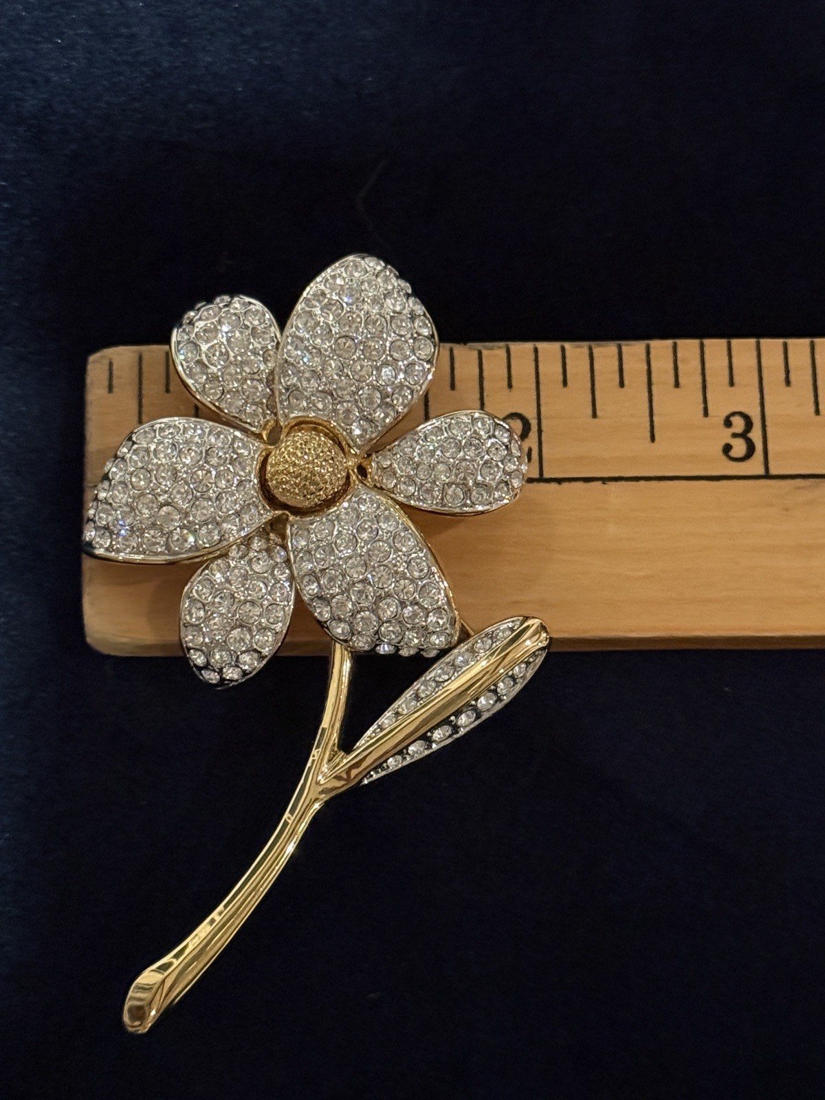 Vintage 60’s CIRO Brooch Pin Daisy Rhinestone Flower Gold-tone Finish High End