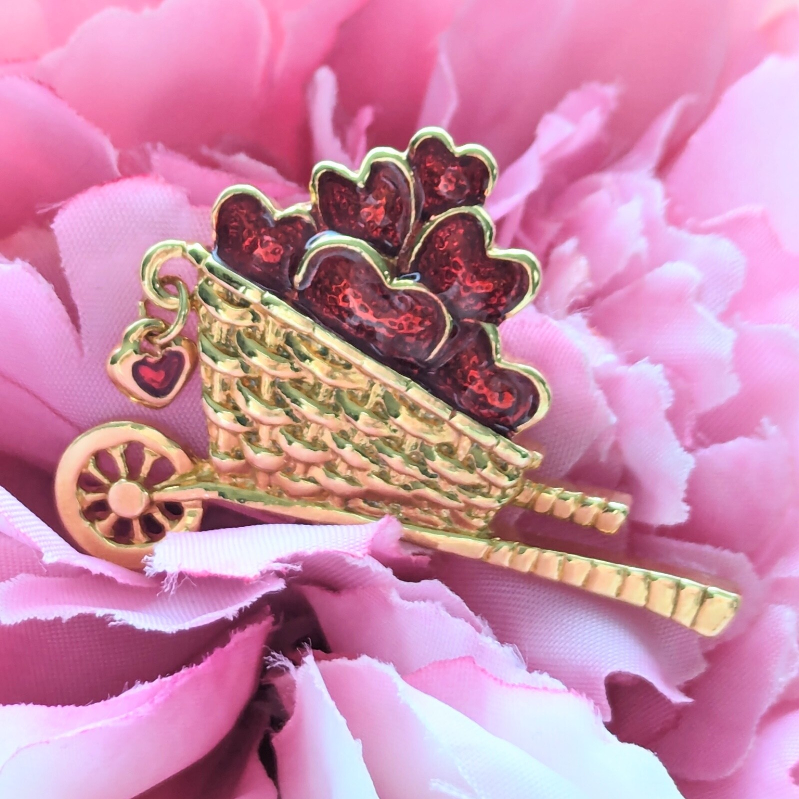 Vintage Avon Heart Wheelbarrow Brooch Pin Guillochet Enamel Signed Love Jewelry